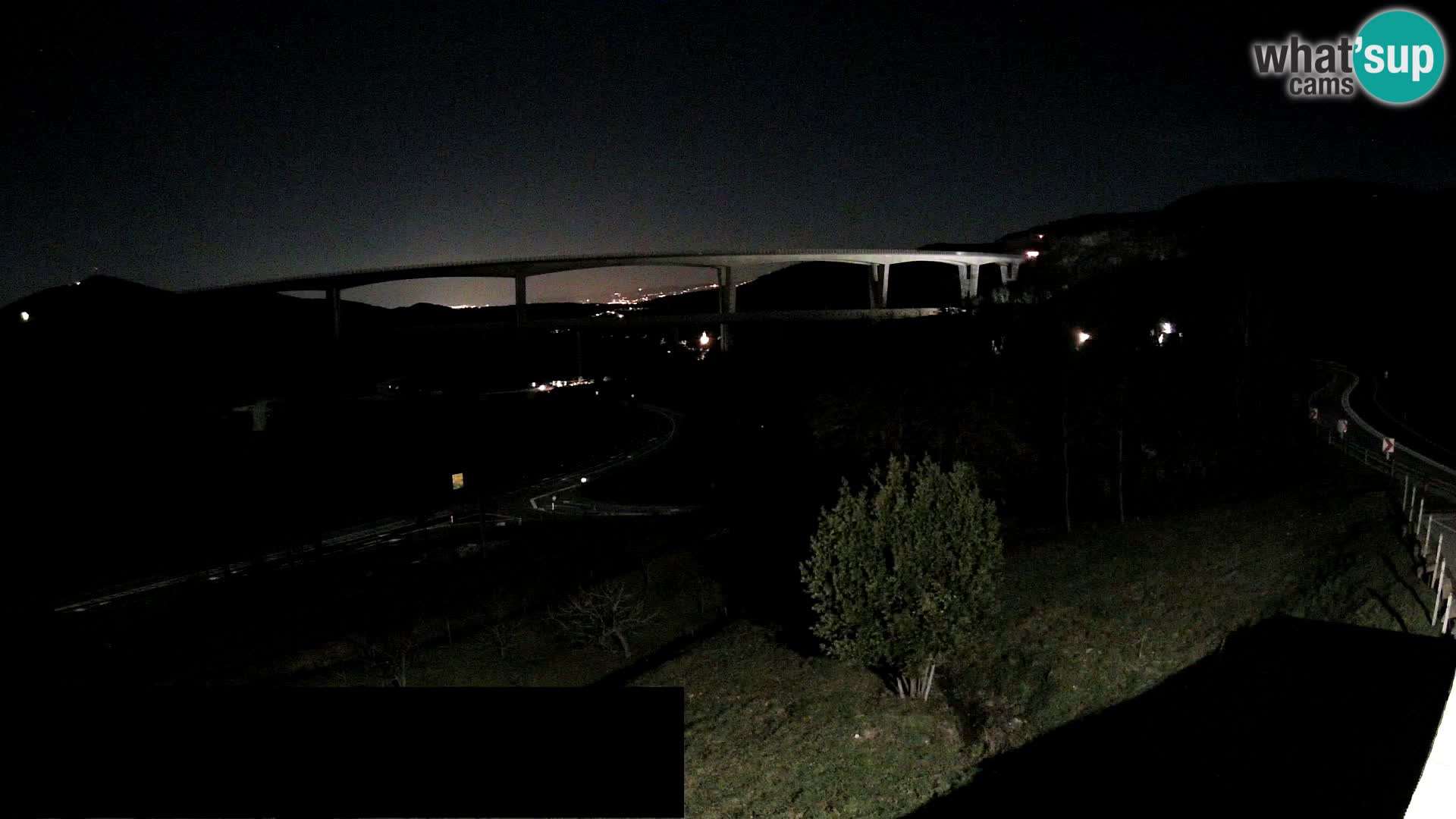Camera en vivo Črni Kal Viaducto – Viki Burger