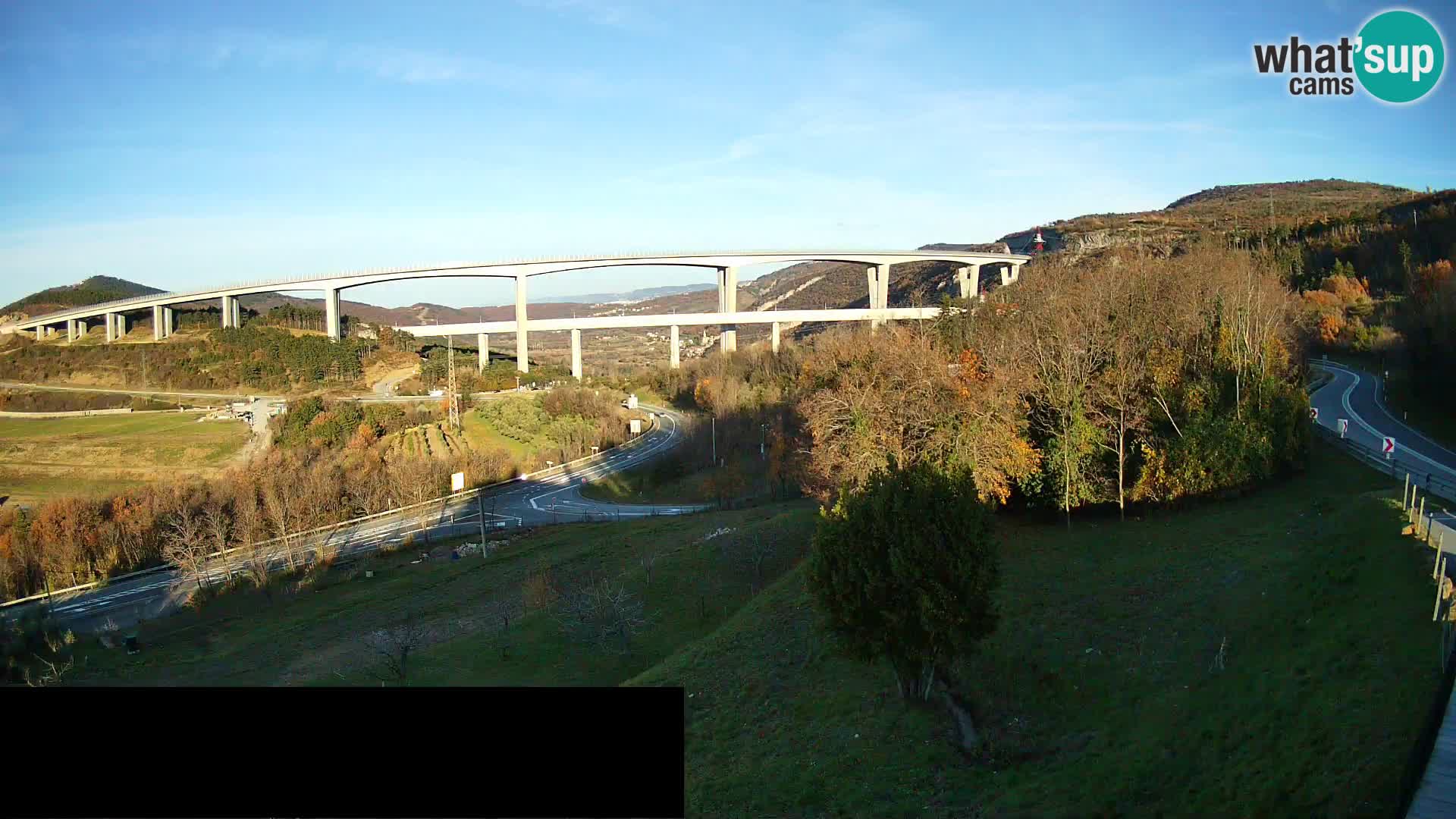Camera en vivo Črni Kal Viaducto – Viki Burger