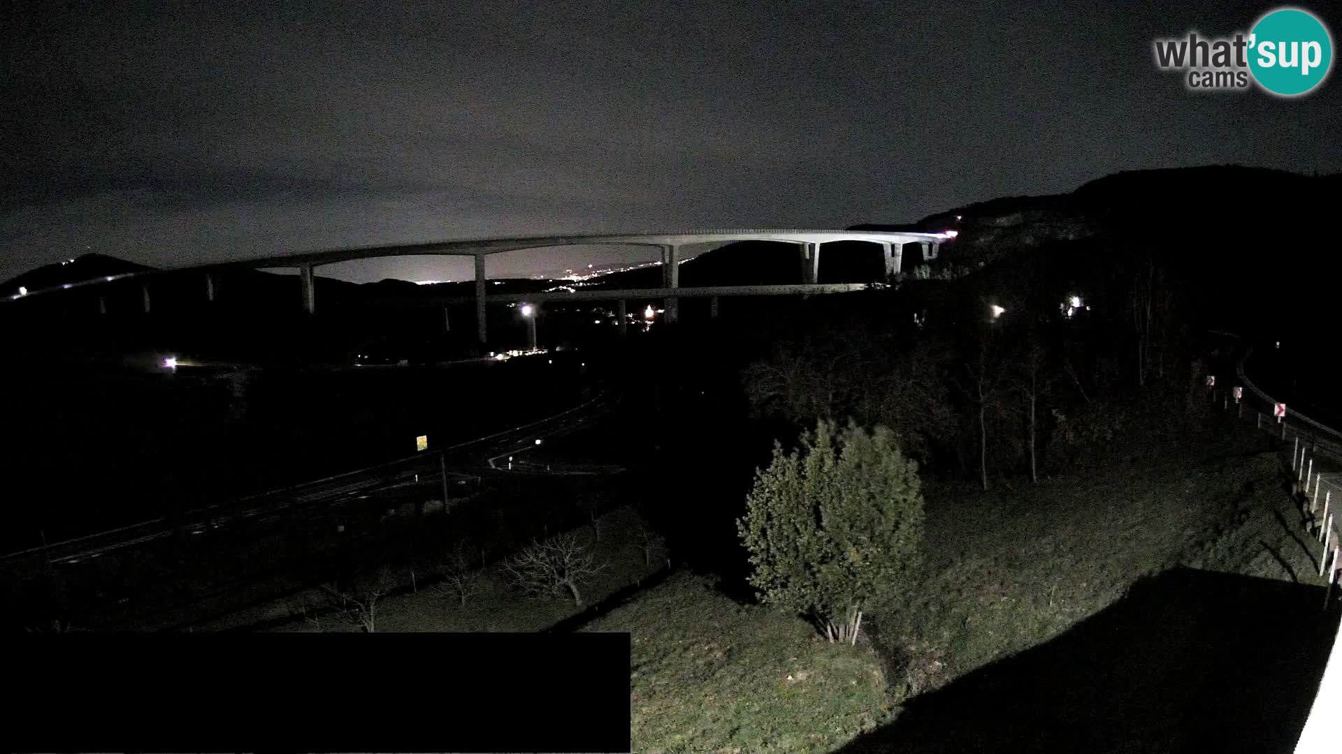 Livecam  Črni Kal Viadotto – panorama dal Viki Burger