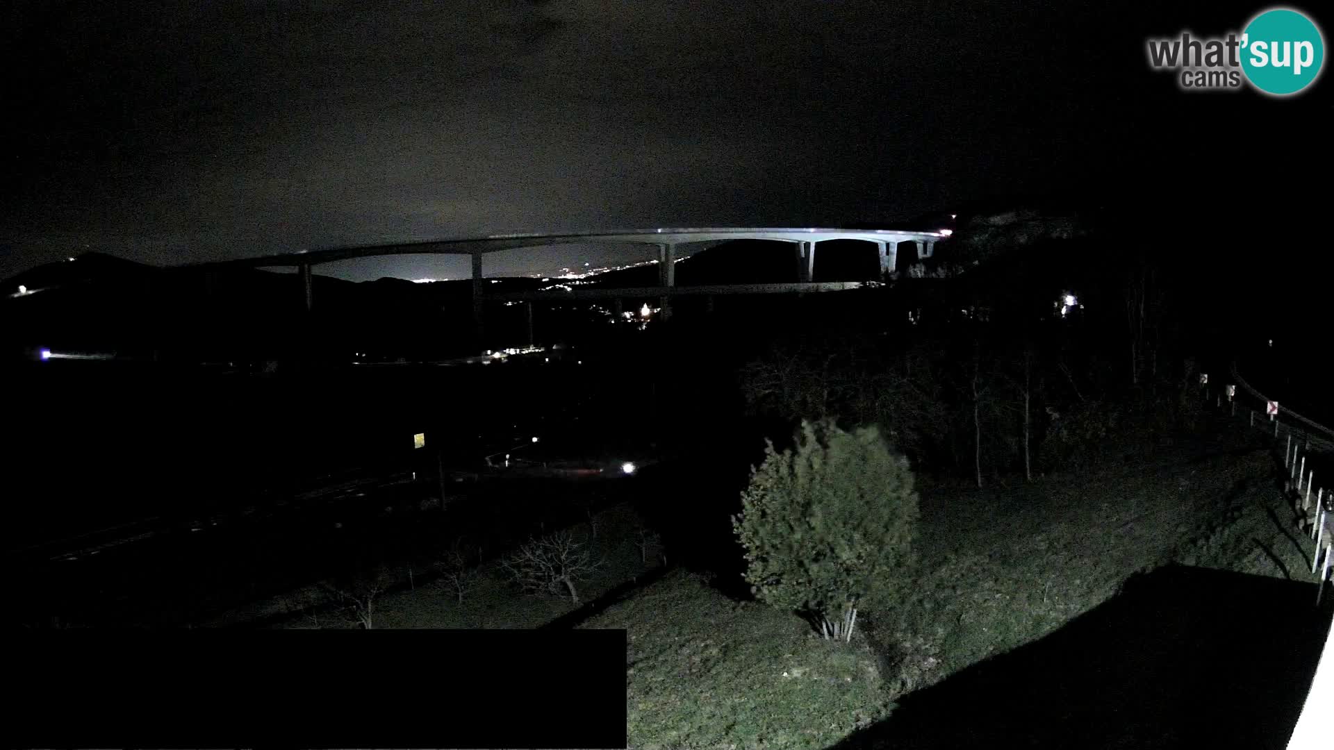 Webcam Črni Kal Viadukt – Viki Burger