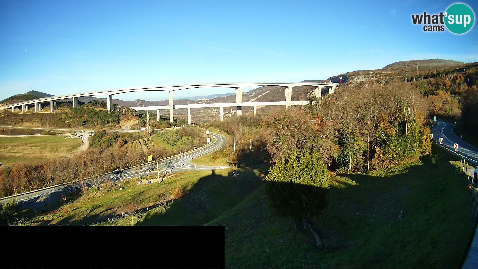 Camera en vivo Črni Kal Viaducto – Viki Burger