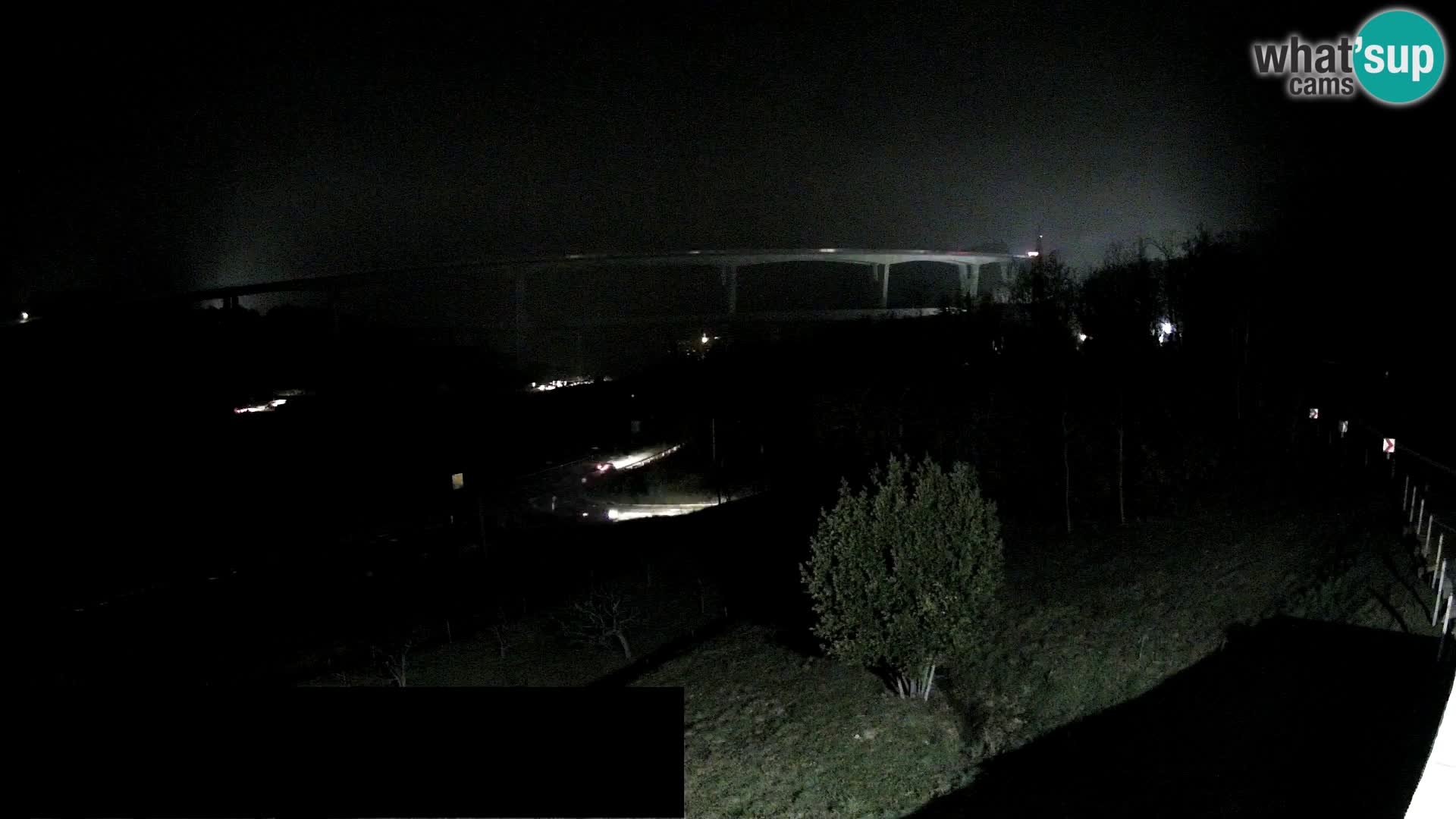 Camera en vivo Črni Kal Viaducto – Viki Burger