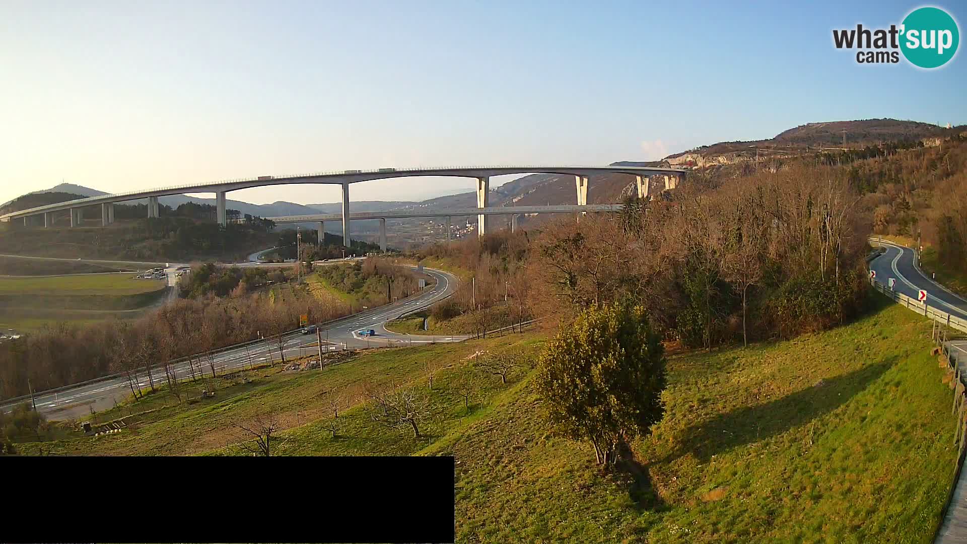 Livecam  Črni Kal Viadotto – panorama dal Viki Burger