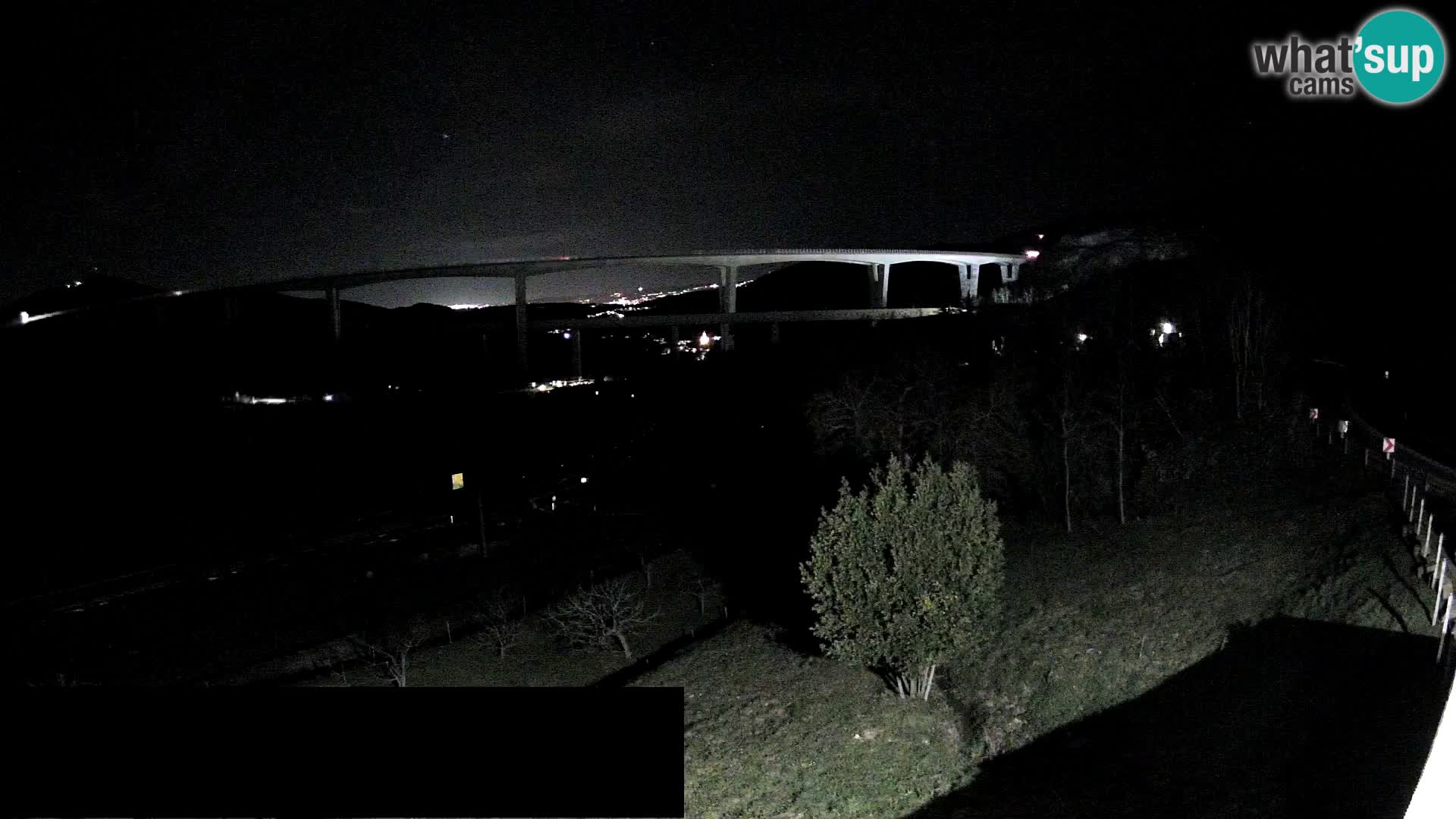 Webcam Črni Kal Viadukt – Viki Burger