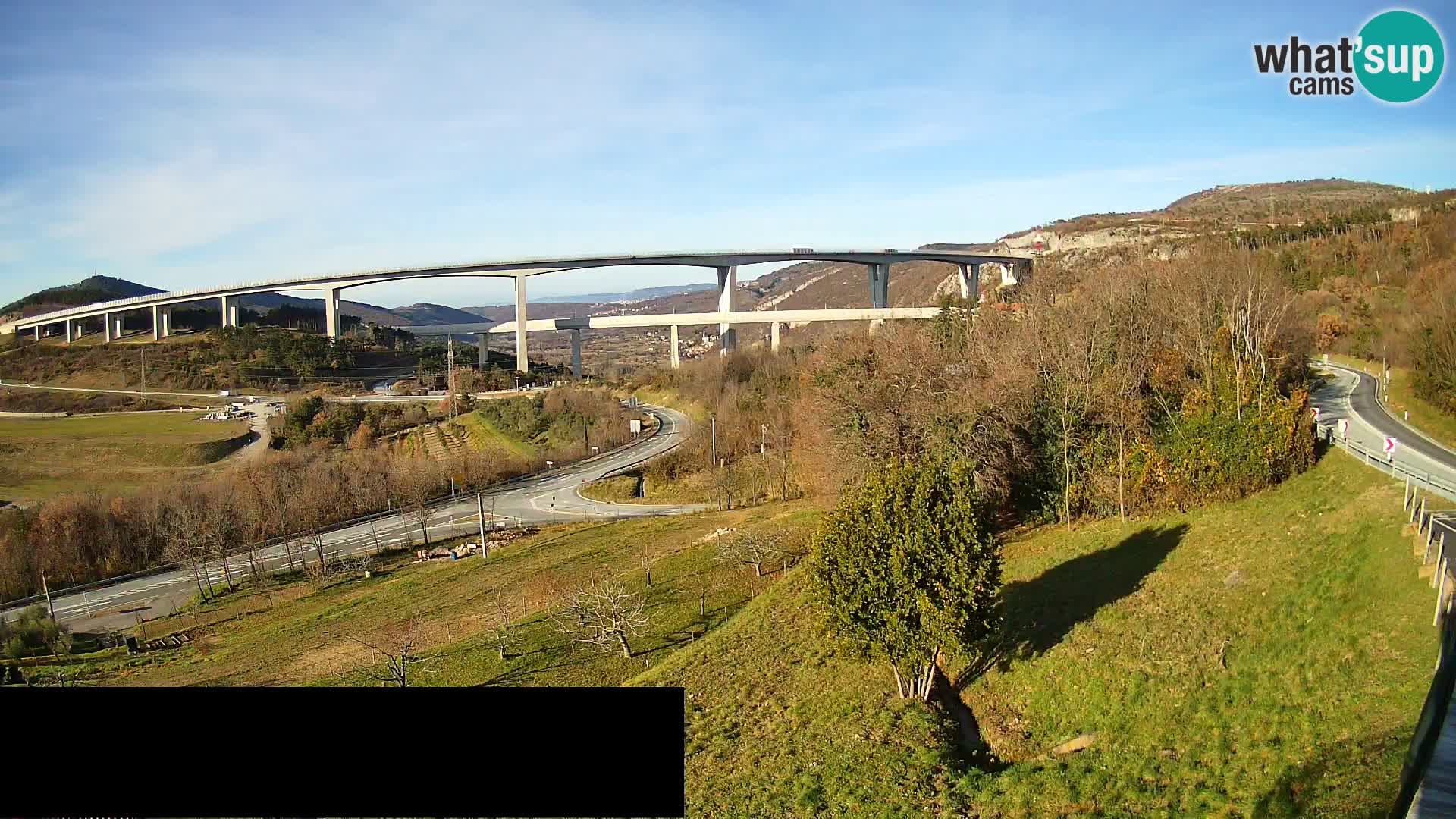 Live cam Črni Kal Viaduc – Viki Burger