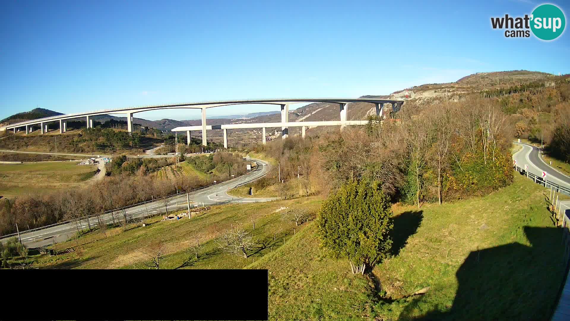 Live cam Črni Kal Viaduc – Viki Burger