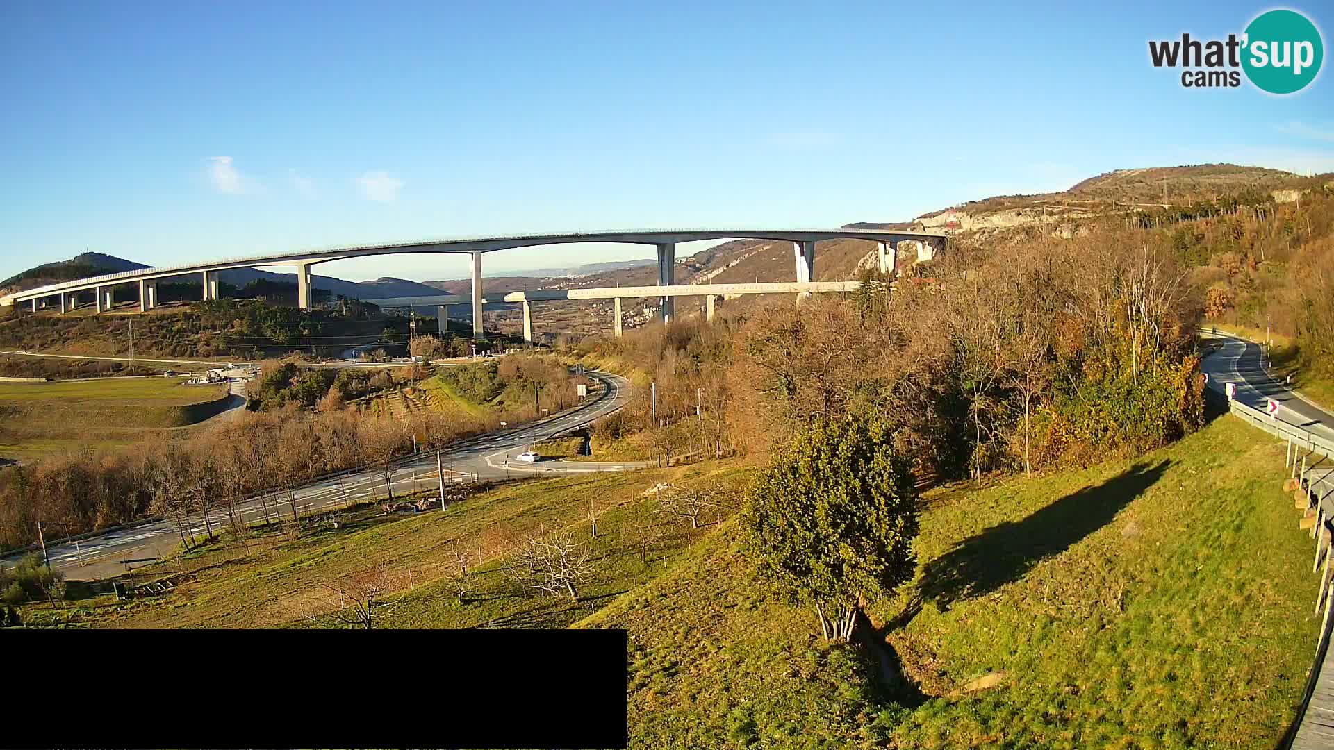 Webcam Črni Kal Viadukt – Viki Burger