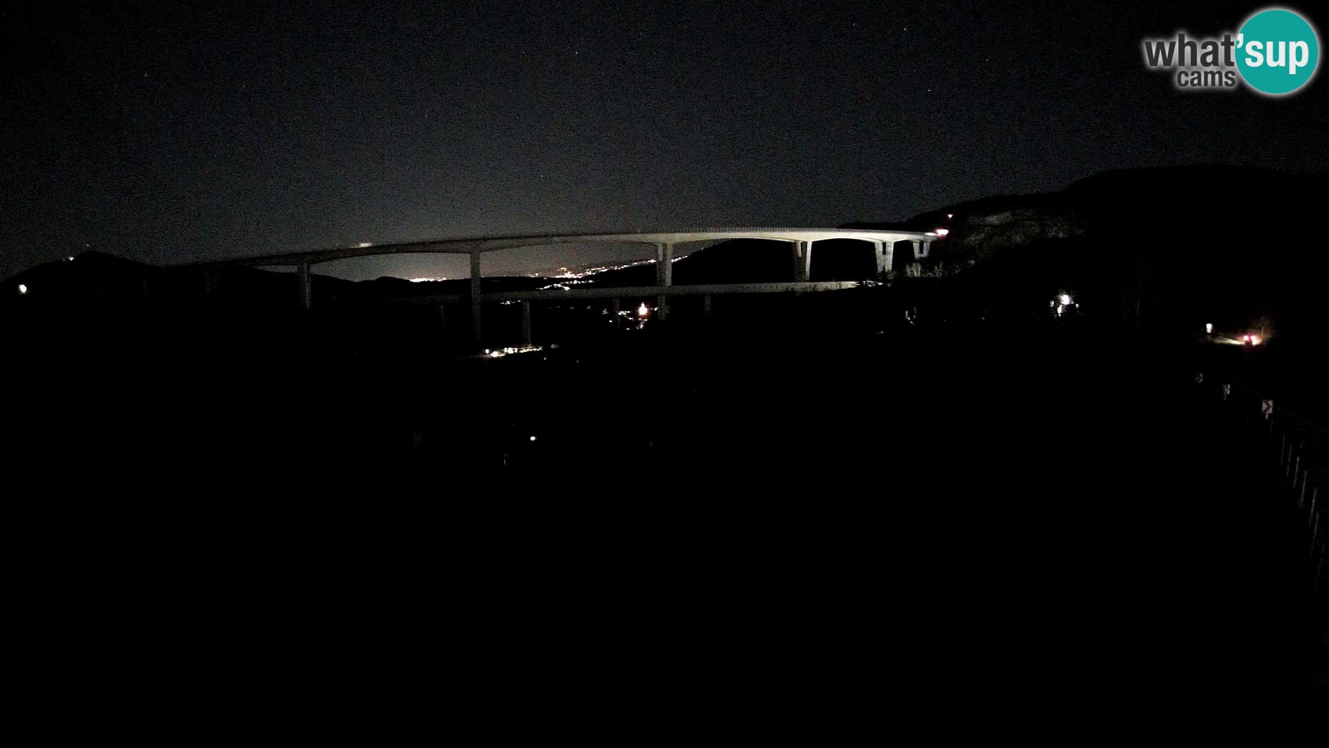 Webcam Črni Kal Viaduct – view from Viki Burger