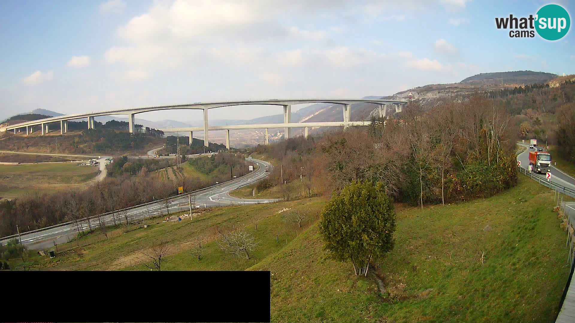 Livecam  Črni Kal Viadotto – panorama dal Viki Burger