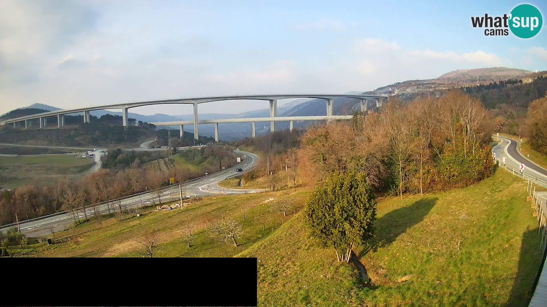 Livecam  Črni Kal Viadotto – panorama dal Viki Burger
