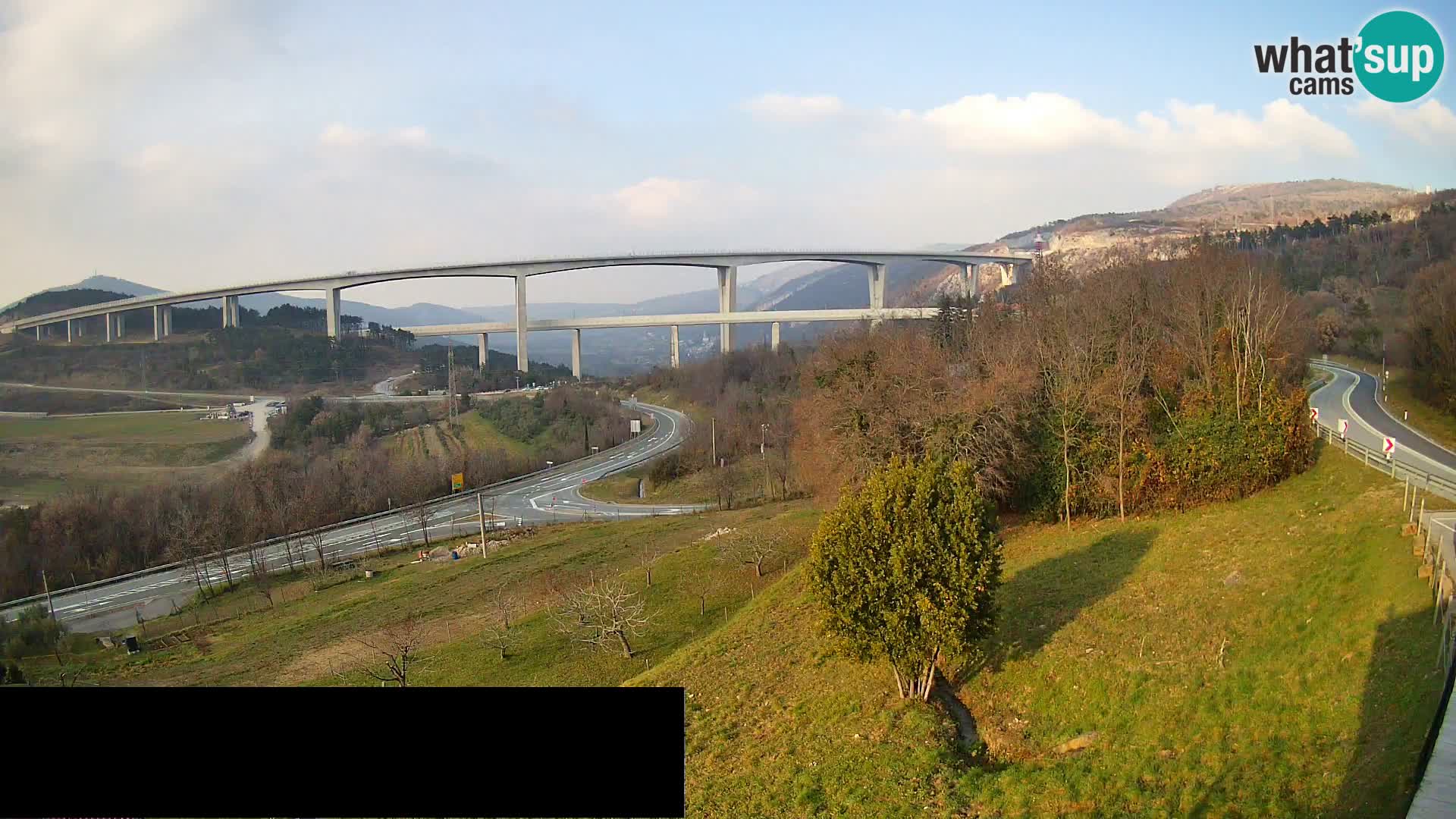 Livecam  Črni Kal Viadotto – panorama dal Viki Burger