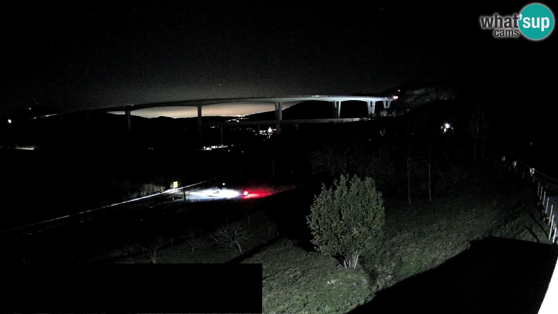 Livecam Črni Kal Viadotto – panorama dal Viki Burger