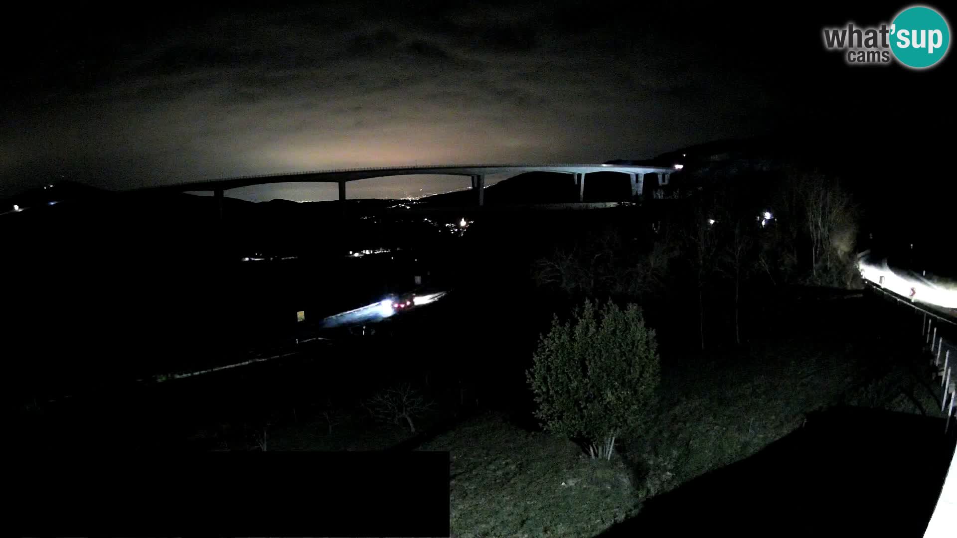 Webcam Črni Kal Viadukt – Viki Burger