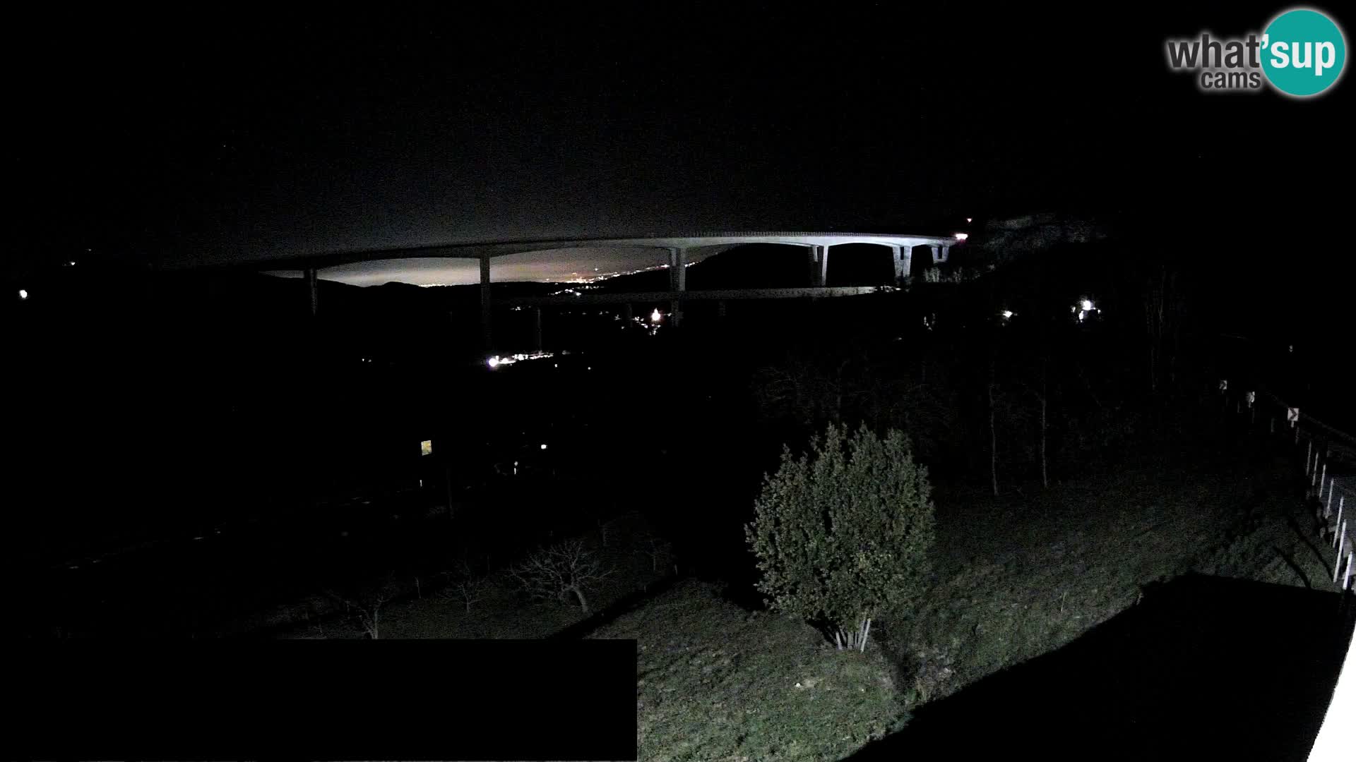 Livecam  Črni Kal Viadotto – panorama dal Viki Burger