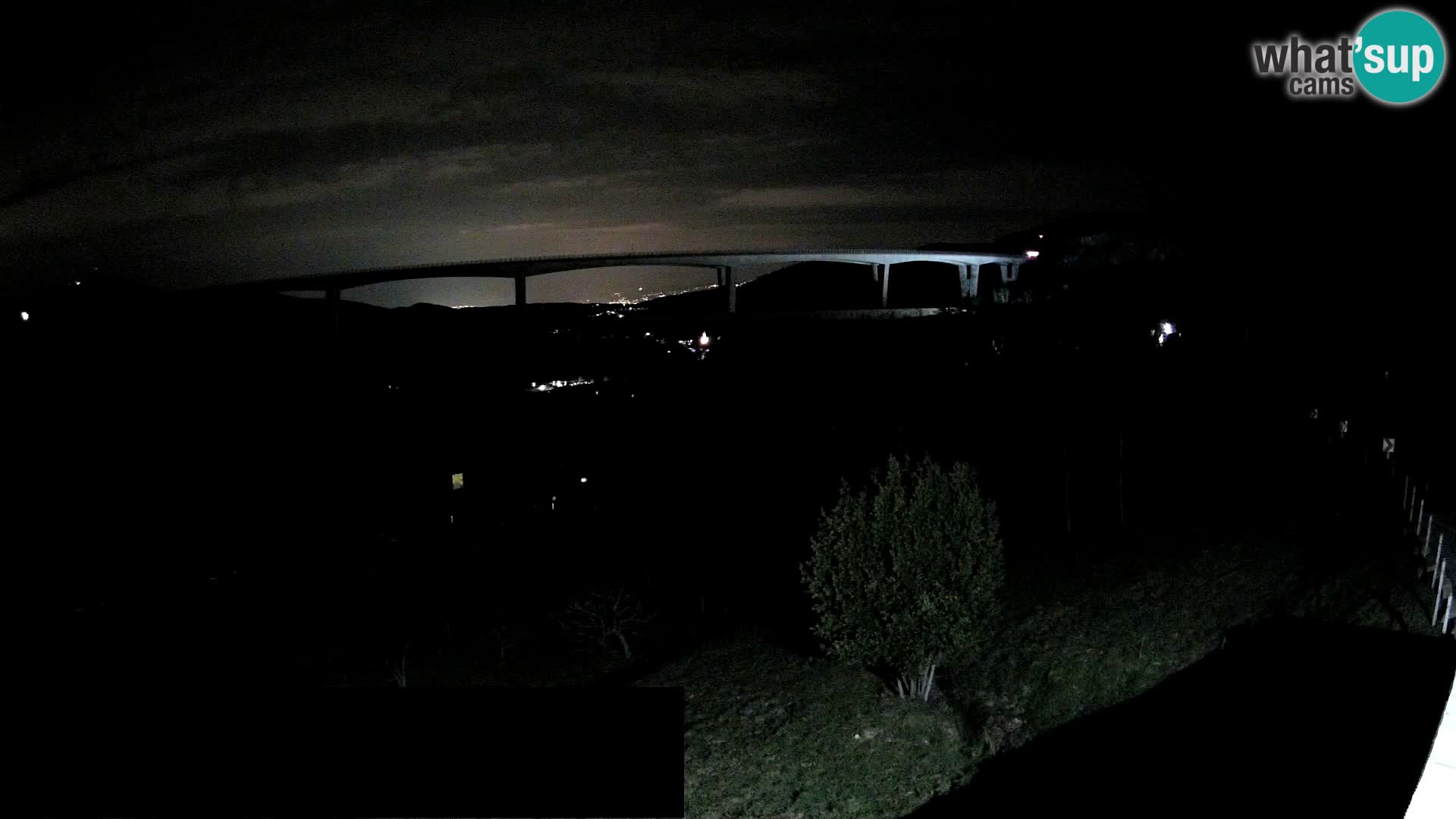 Camera en vivo Črni Kal Viaducto – Viki Burger