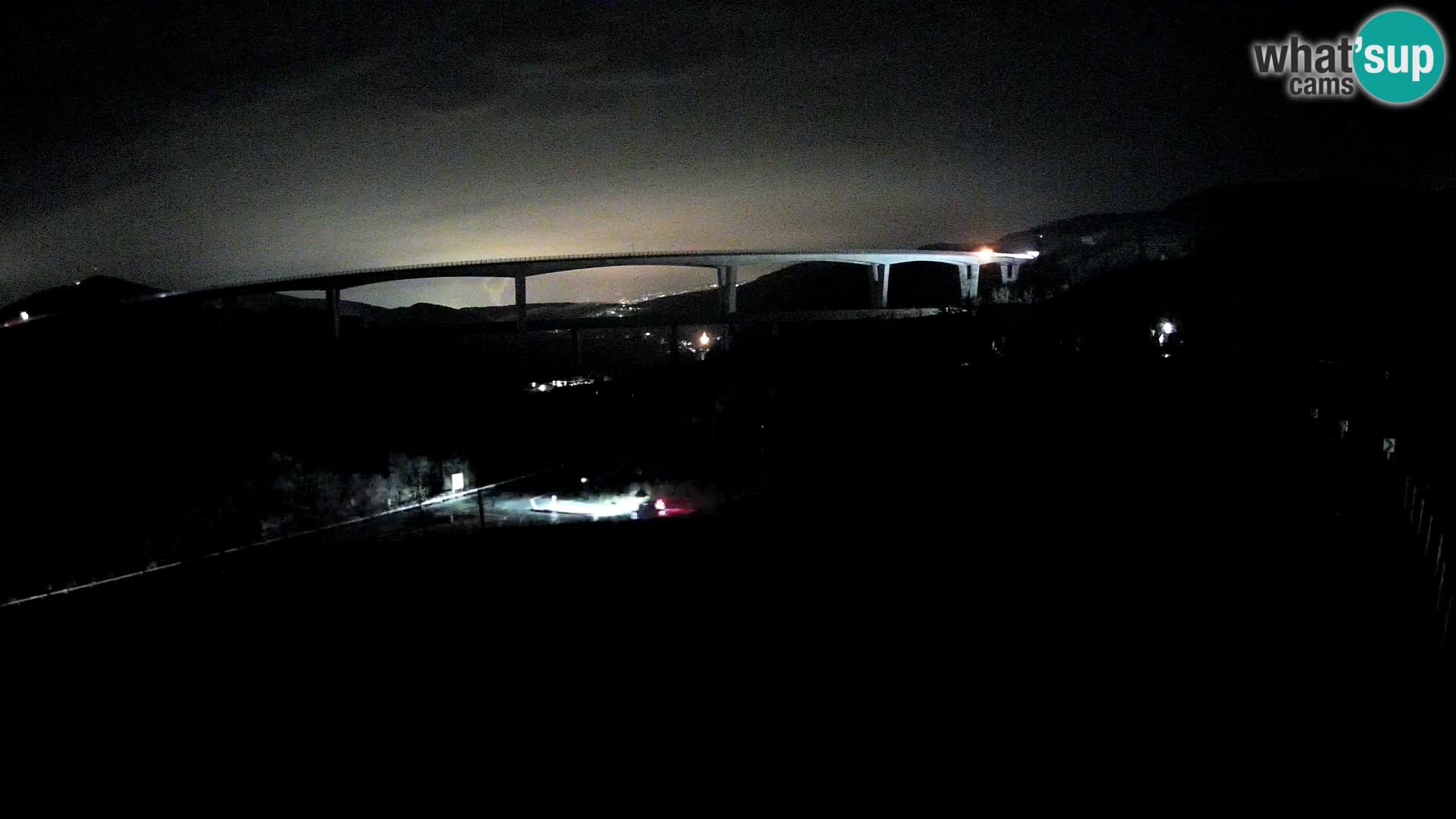 Webcam Črni Kal Viaduct – view from Viki Burger