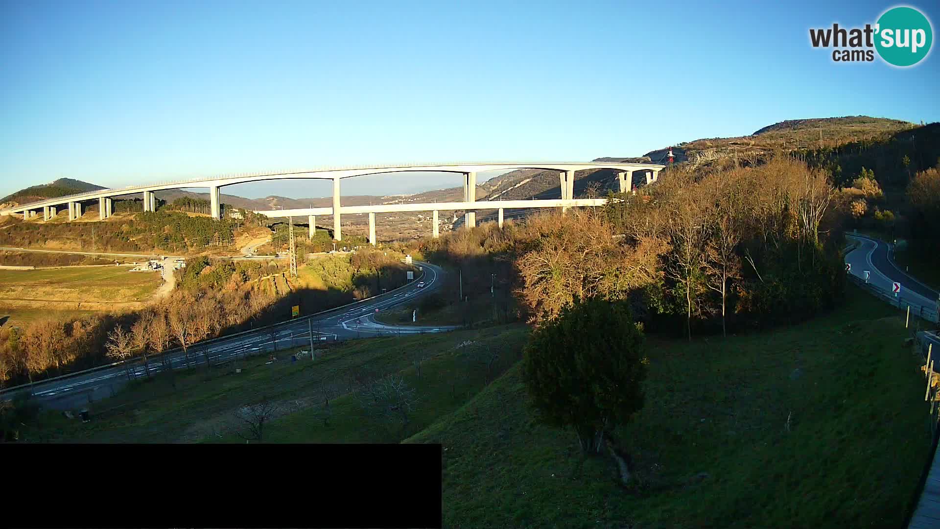 Web kamera Črni Kal Viadukt – pogled sa Viki Burgerja
