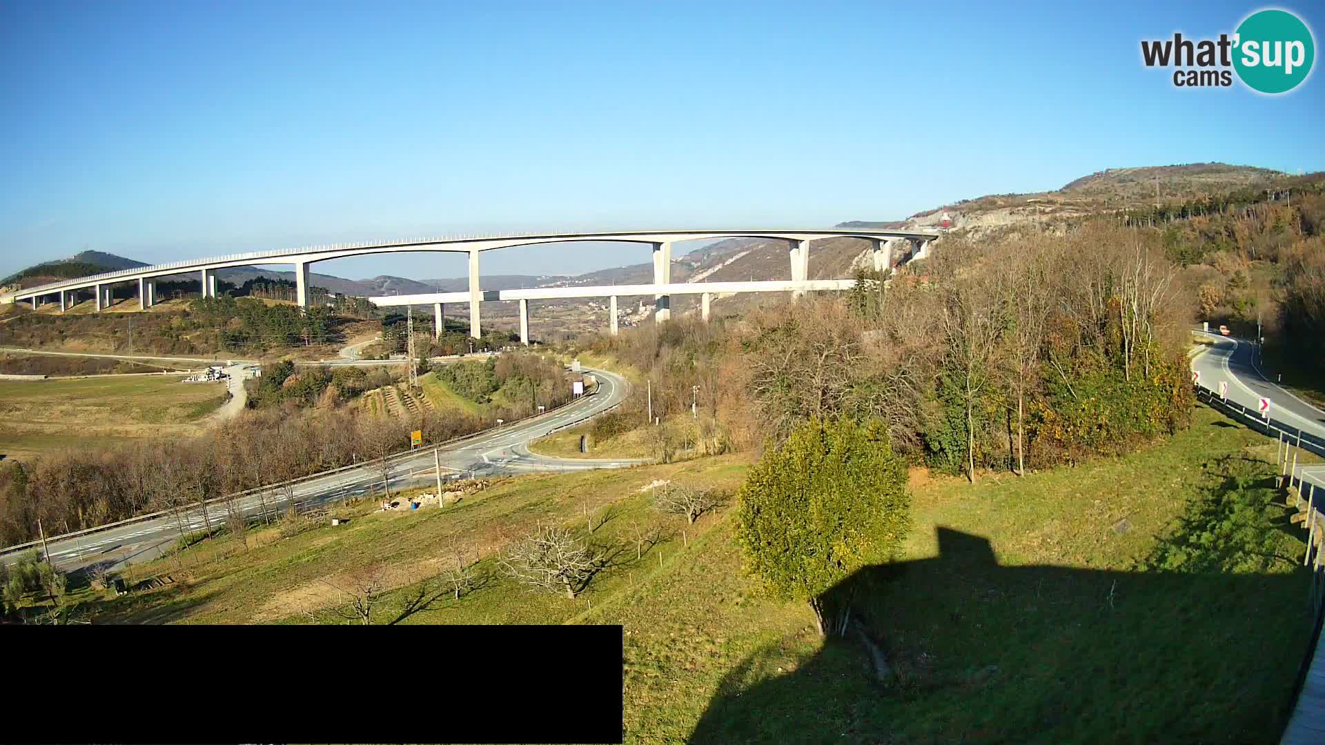 Live cam Črni Kal Viaduc – Viki Burger