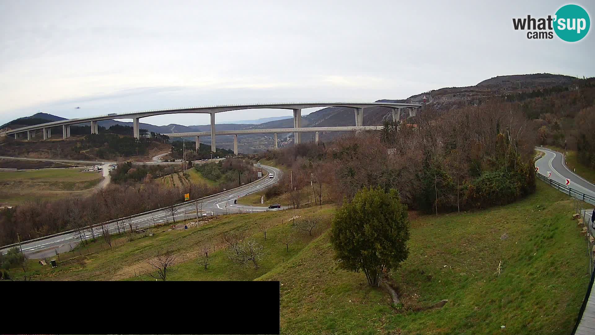 Livecam  Črni Kal Viadotto – panorama dal Viki Burger