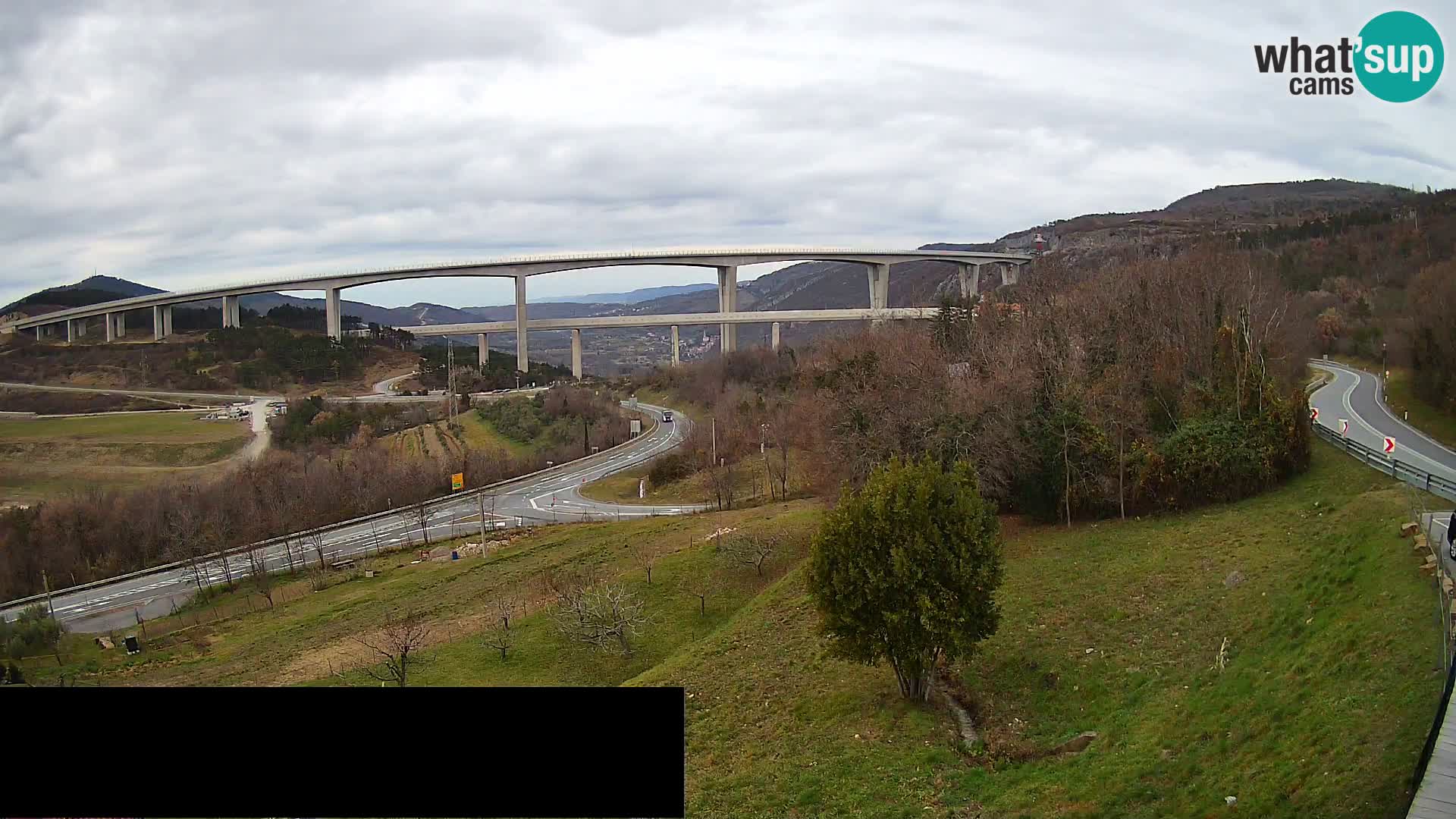 Webcam Črni Kal Viadukt – Viki Burger