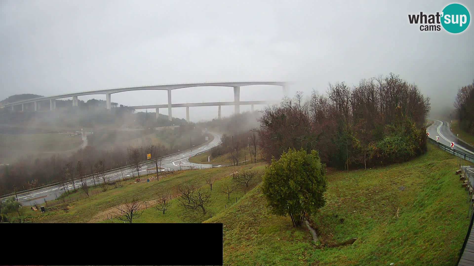 Live cam Črni Kal Viaduc – Viki Burger