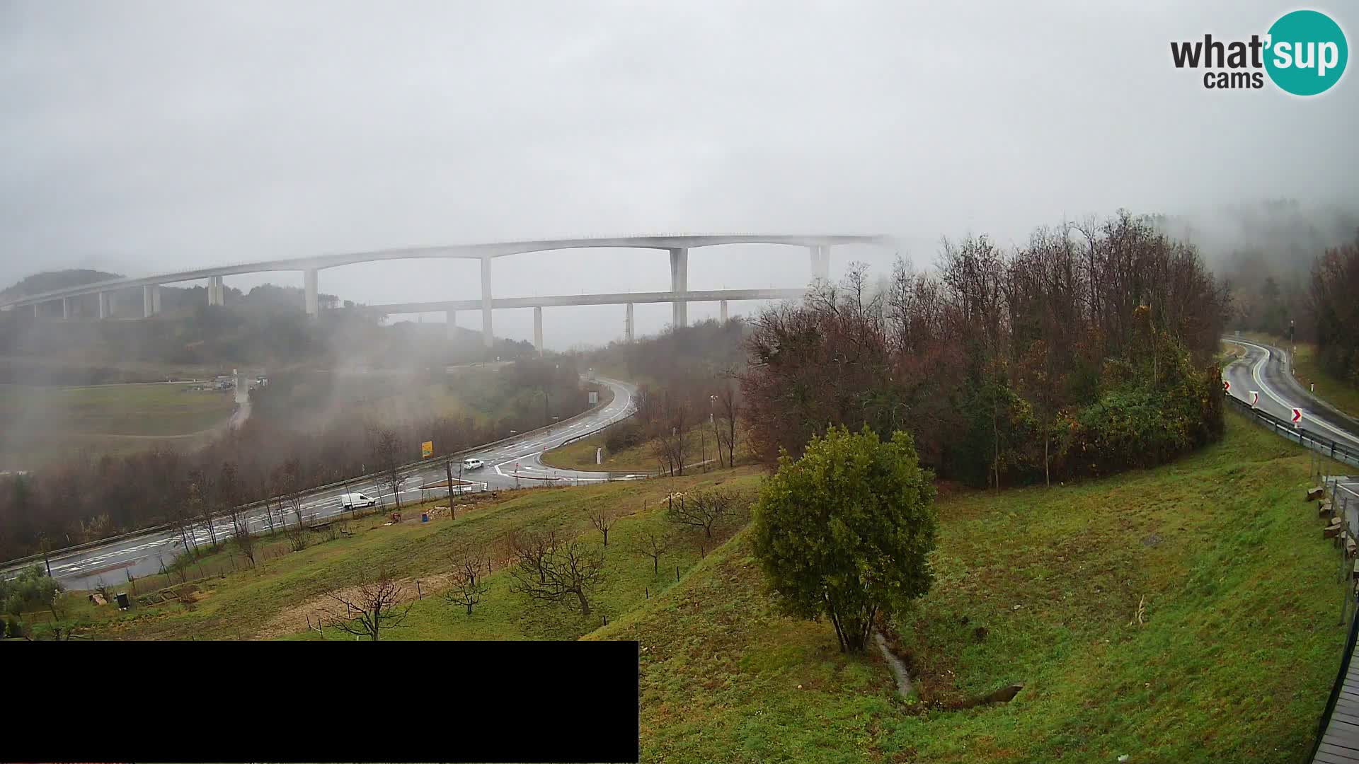 Live cam Črni Kal Viaduc – Viki Burger