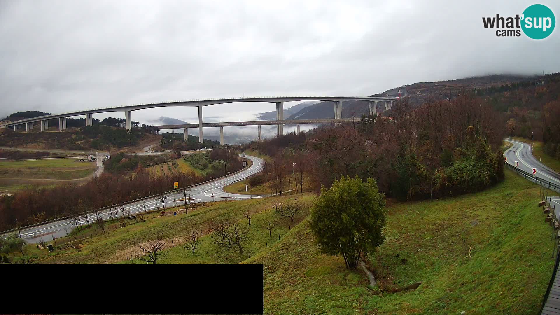 Webcam Črni Kal Viadukt – Viki Burger