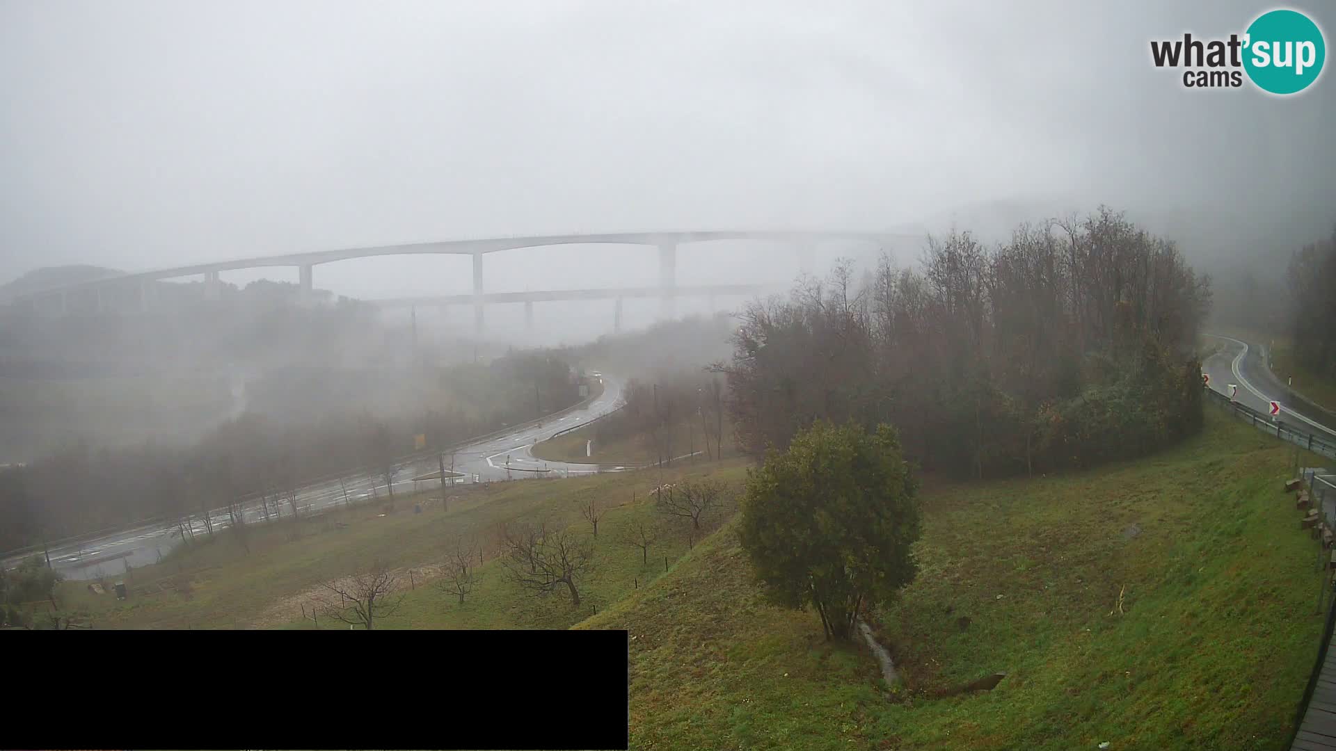 Webcam Črni Kal Viadukt – Viki Burger