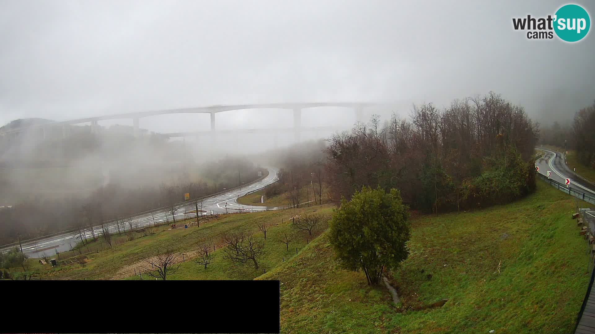 Live cam Črni Kal Viaduc – Viki Burger