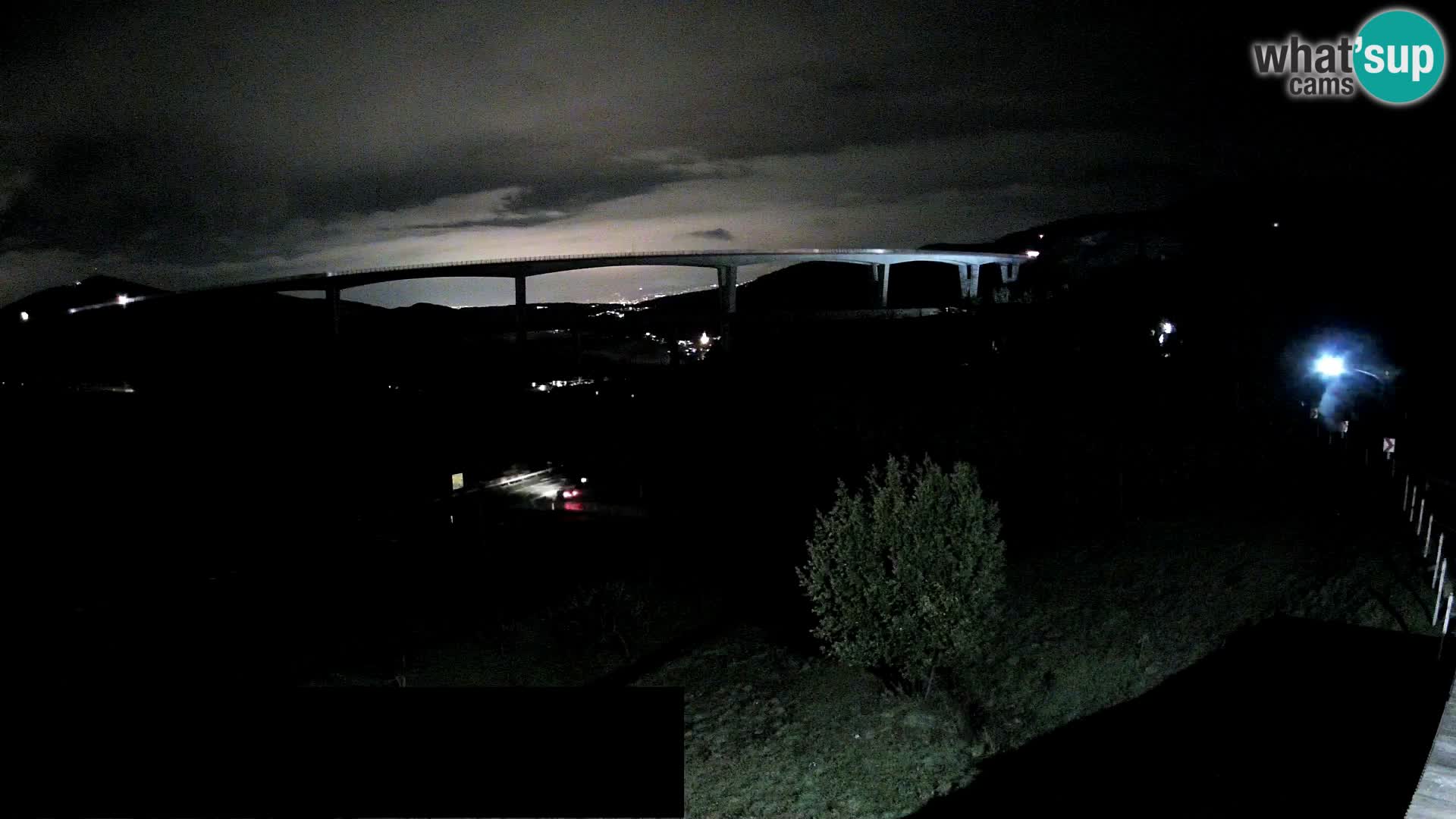 Livecam  Črni Kal Viadotto – panorama dal Viki Burger