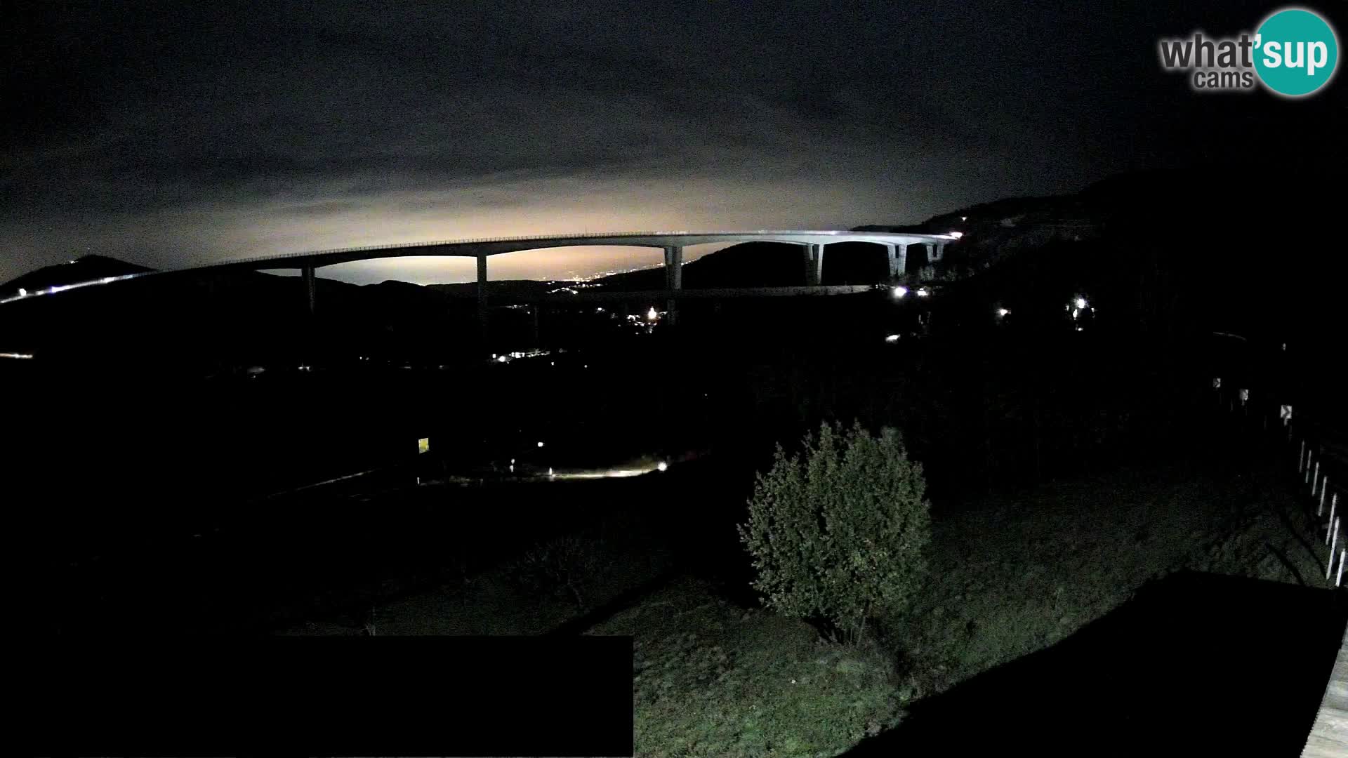 Web kamera Črni Kal Viadukt – pogled sa Viki Burgerja