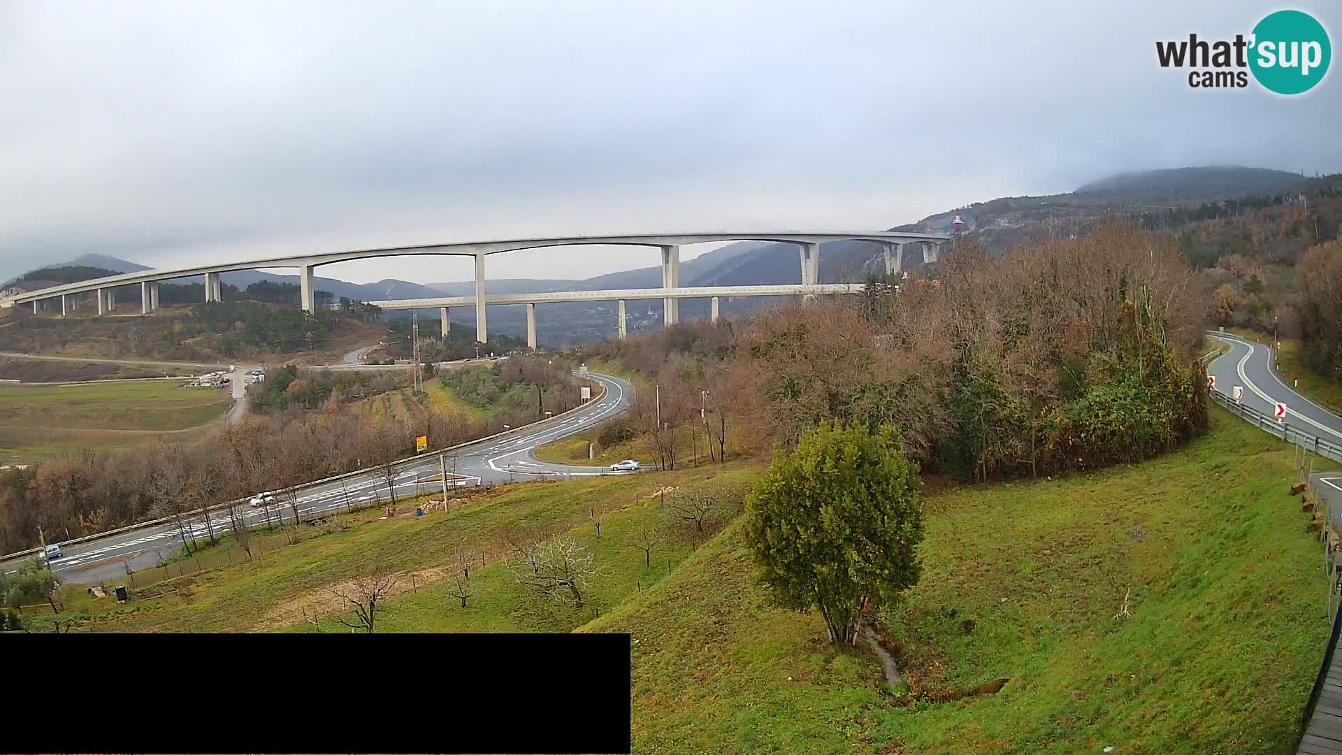 Livecam  Črni Kal Viadotto – panorama dal Viki Burger