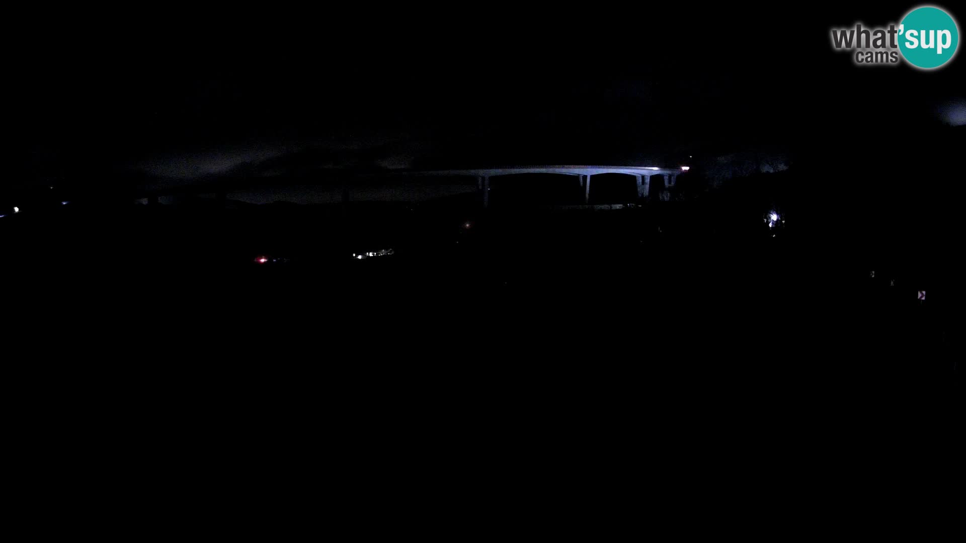 Webcam Črni Kal Viaduct – view from Viki Burger