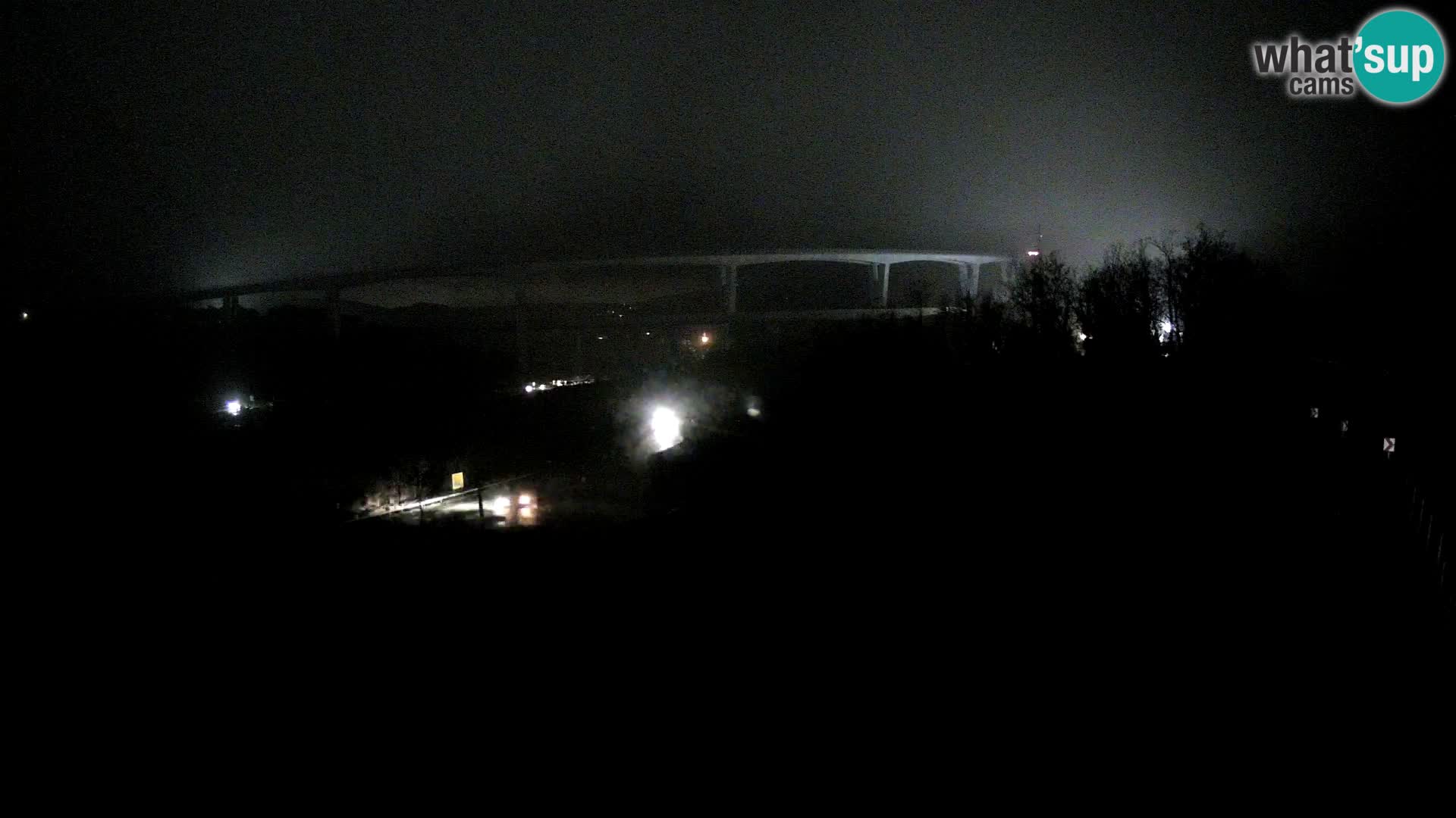 Webcam Črni Kal Viadukt – Viki Burger