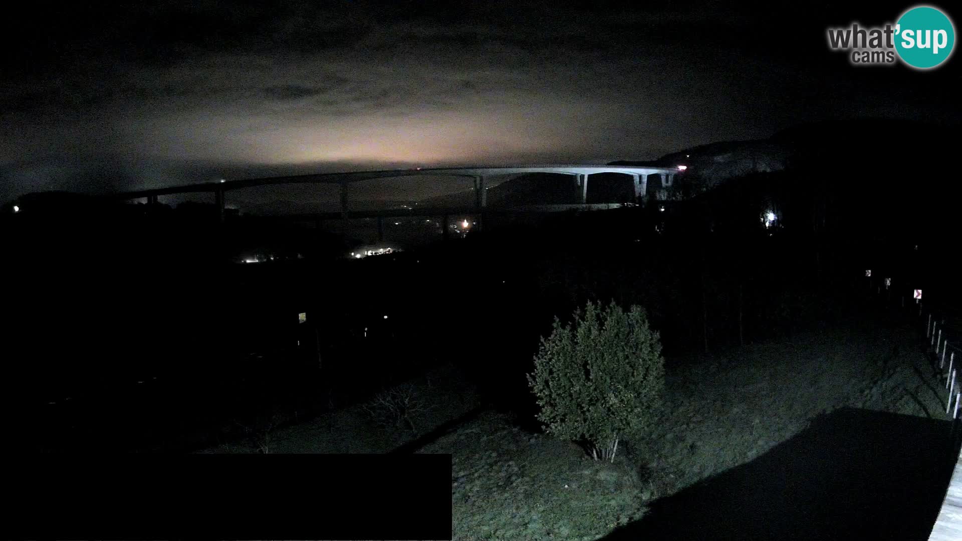 Web kamera Črni Kal Viadukt – pogled sa Viki Burgerja