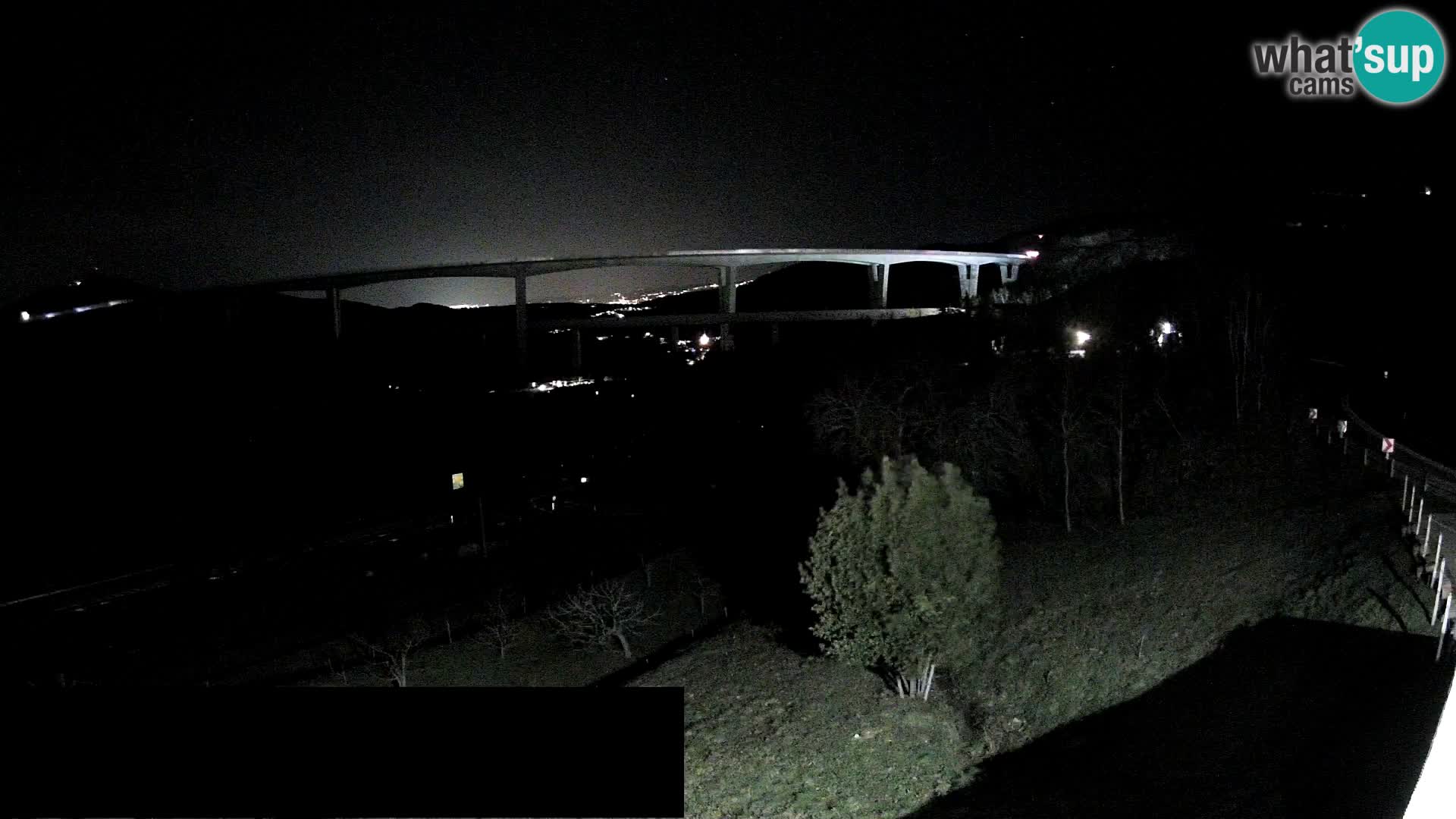 Webcam Črni Kal Viadukt – Viki Burger