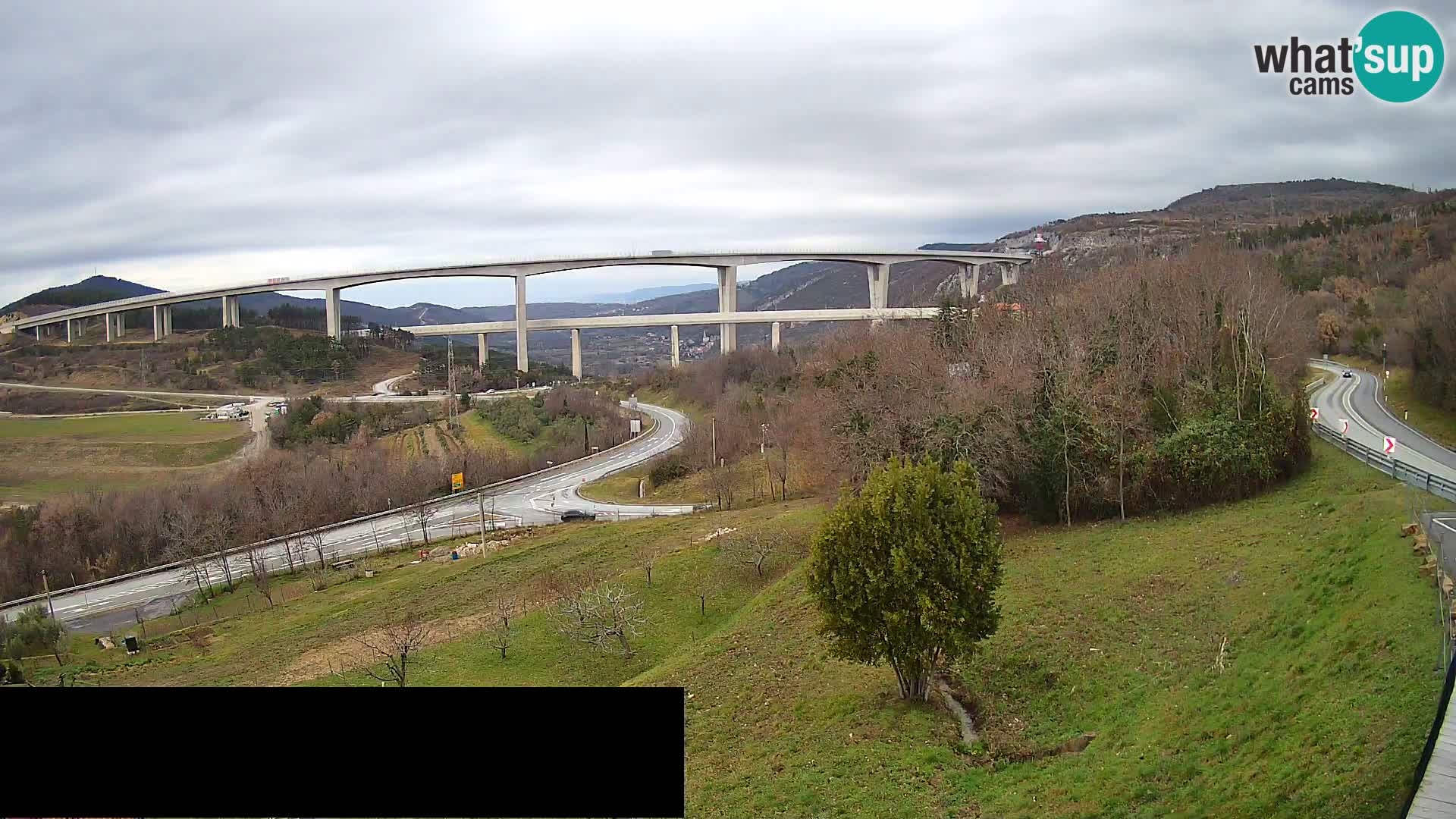 Camera en vivo Črni Kal Viaducto – Viki Burger