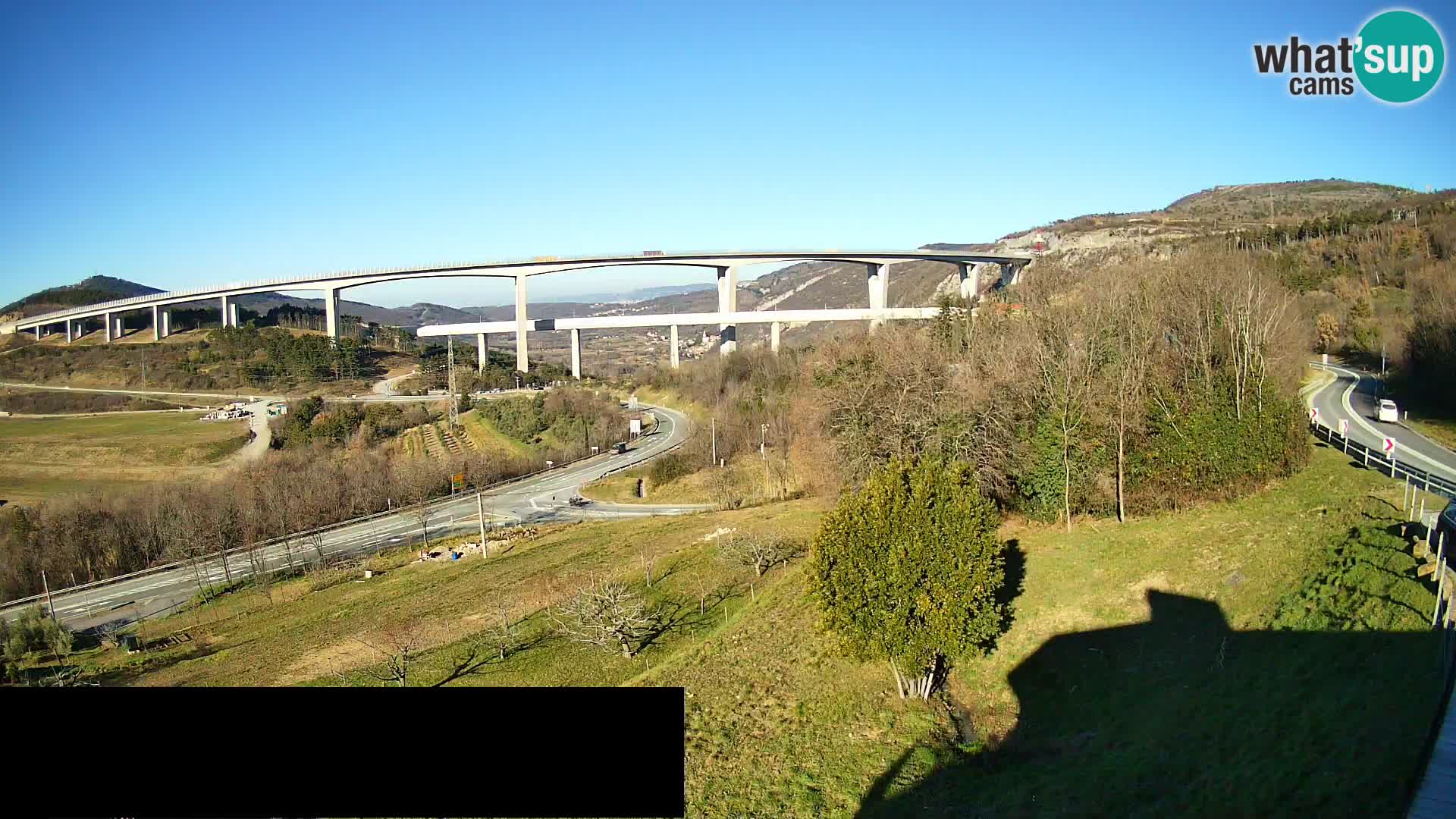 Camera en vivo Črni Kal Viaducto – Viki Burger