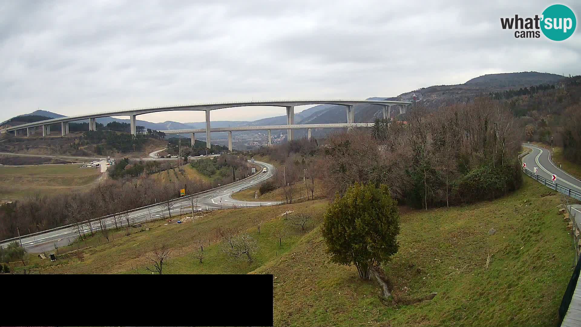 Camera en vivo Črni Kal Viaducto – Viki Burger