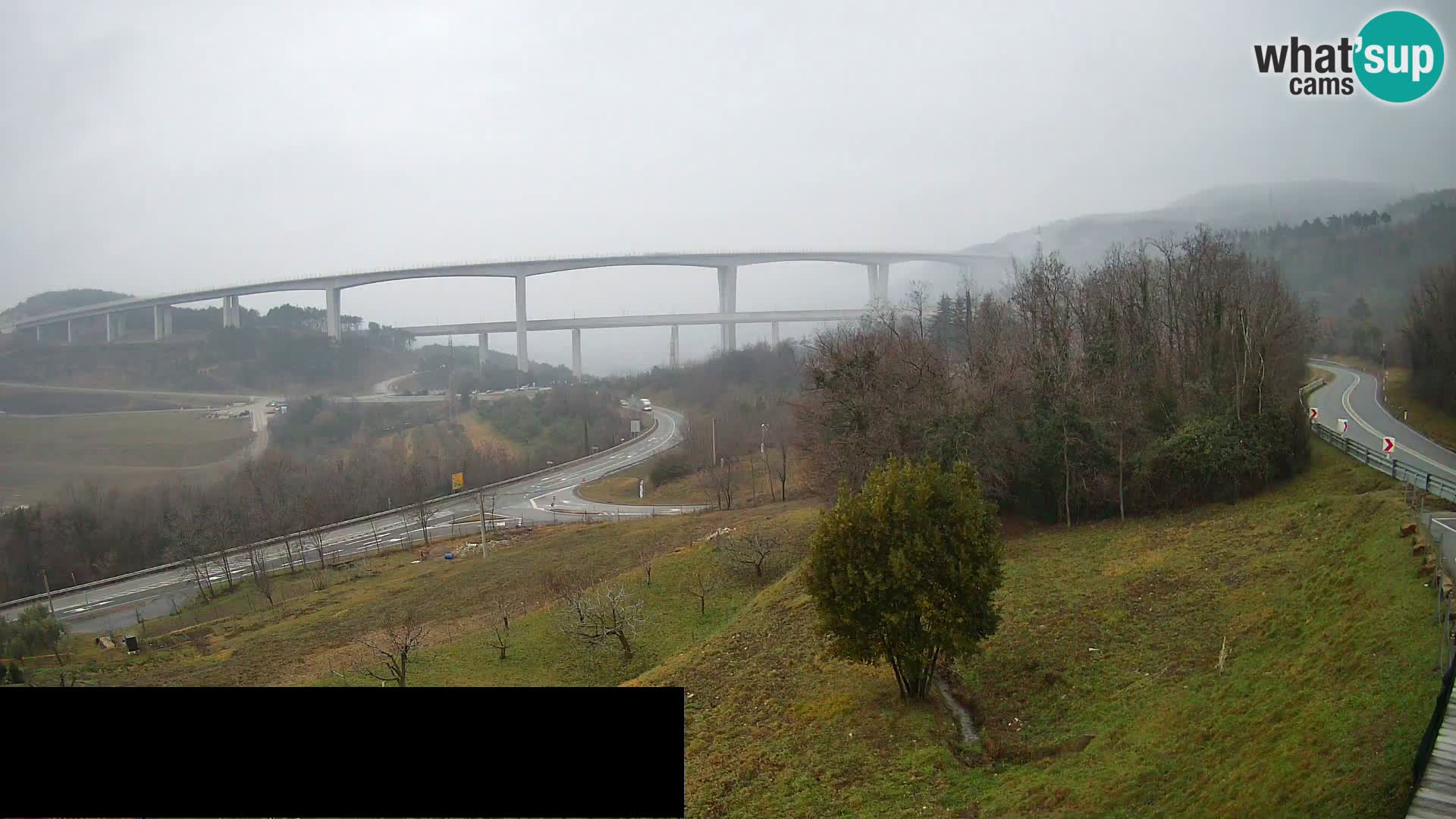 Webcam Črni Kal Viadukt – Viki Burger