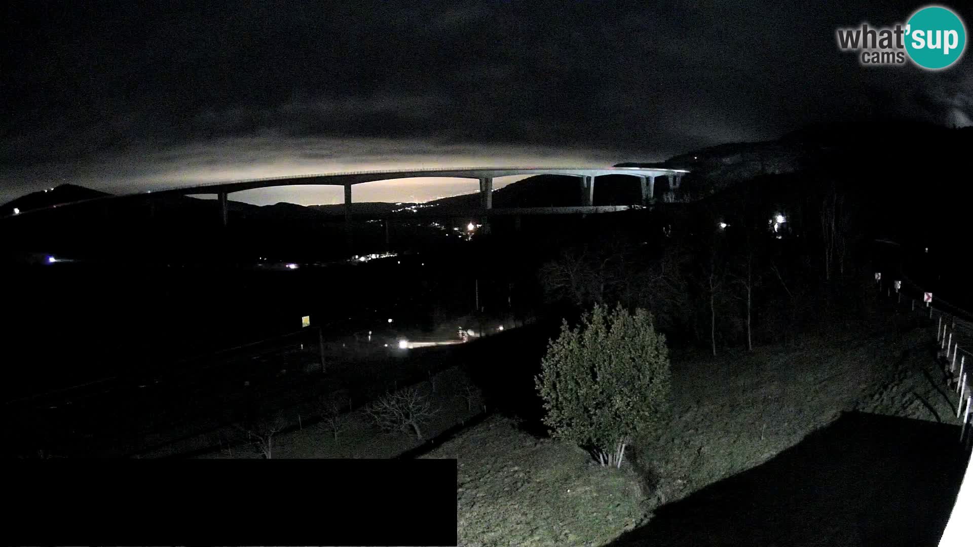 Camera en vivo Črni Kal Viaducto – Viki Burger