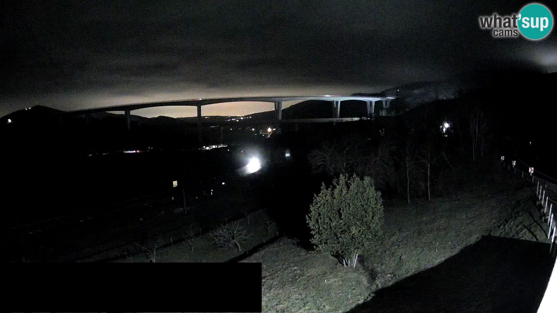 Livecam  Črni Kal Viadotto – panorama dal Viki Burger