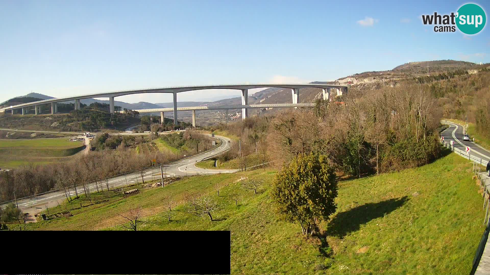 Webcam Črni Kal Viadukt – Viki Burger