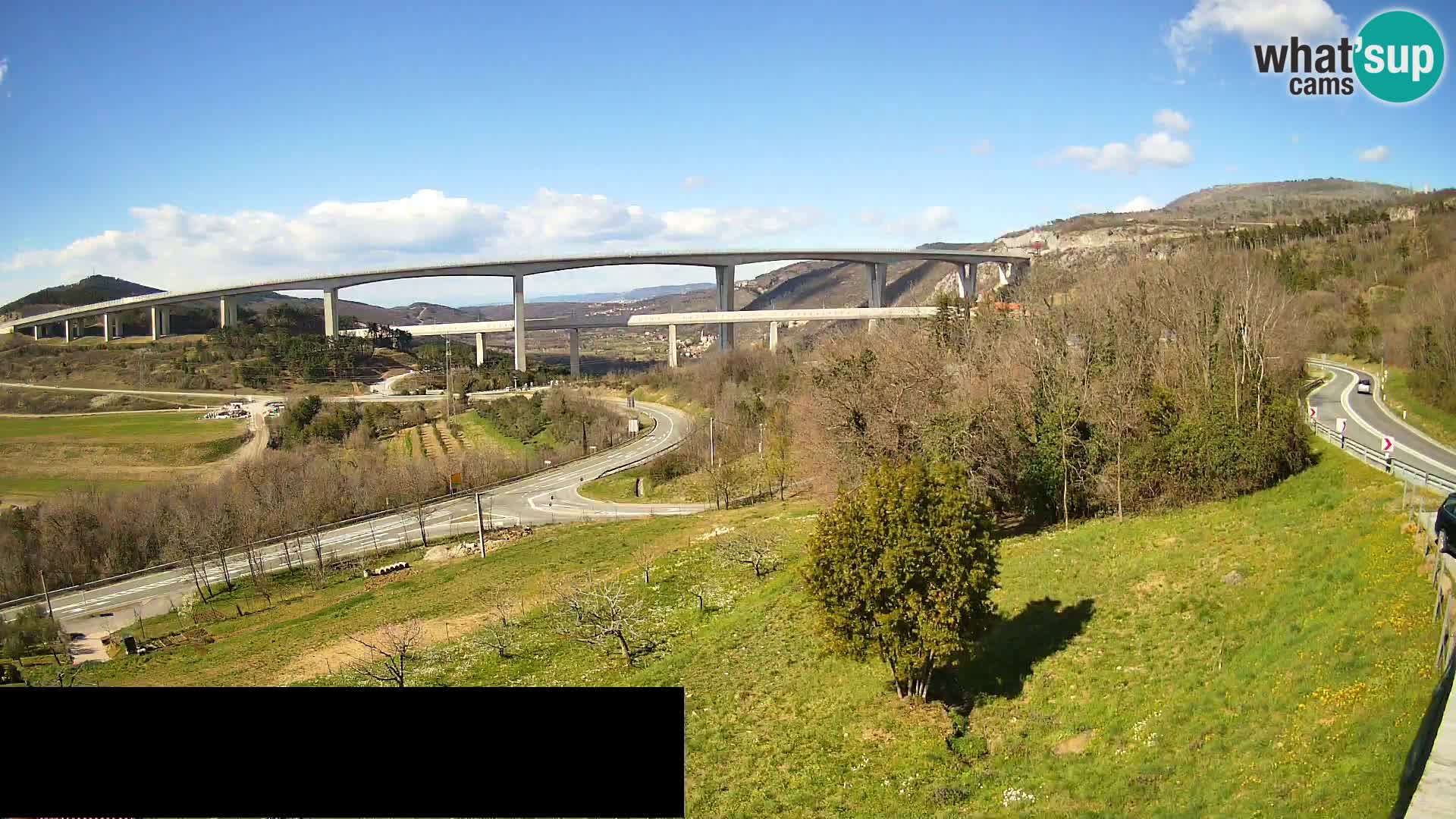 Livecam  Črni Kal Viadotto – panorama dal Viki Burger