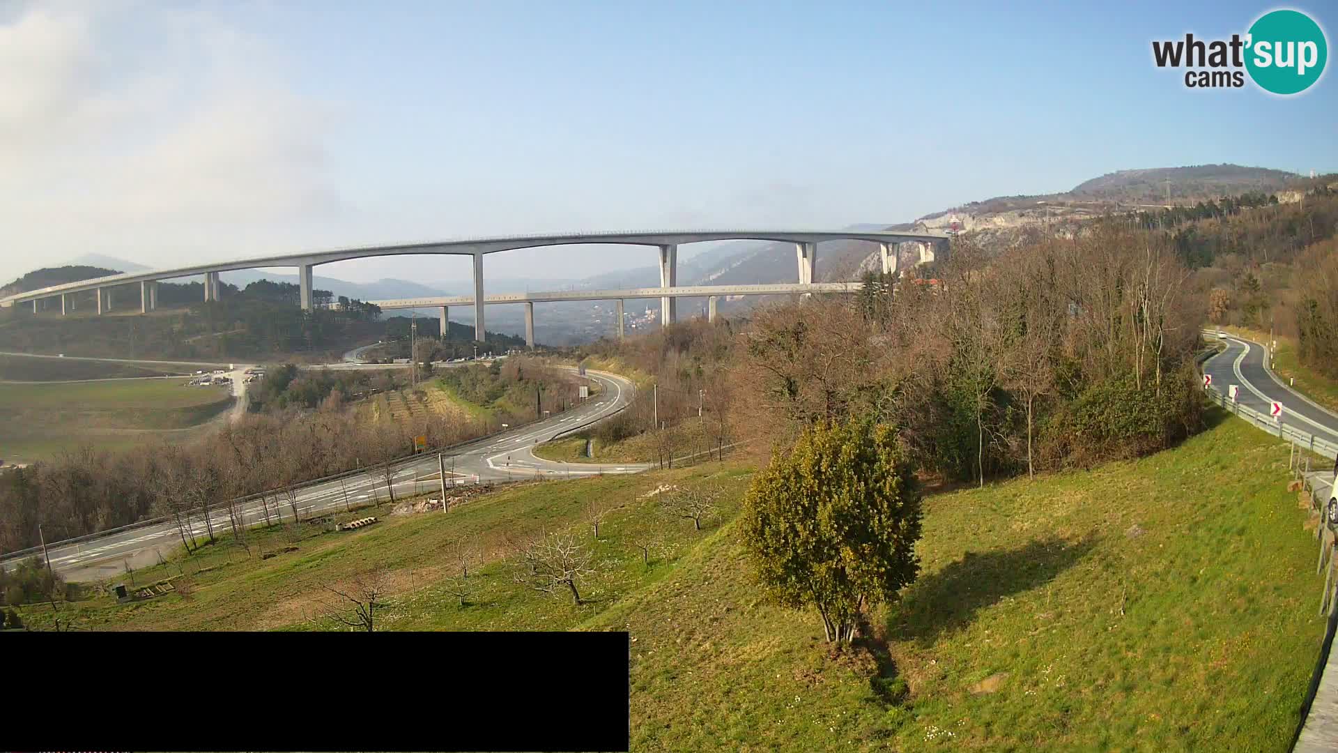 Camera en vivo Črni Kal Viaducto – Viki Burger