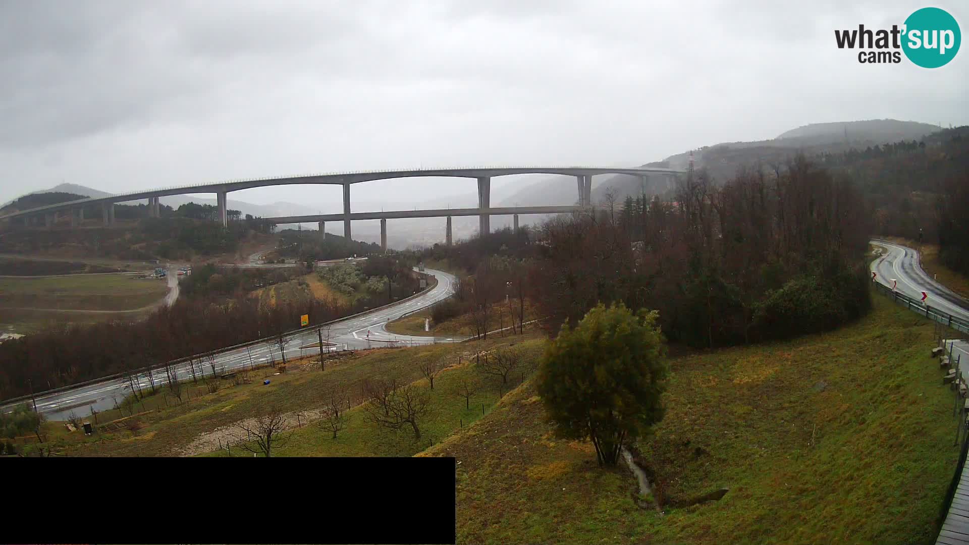 Webcam Črni Kal Viadukt – Viki Burger