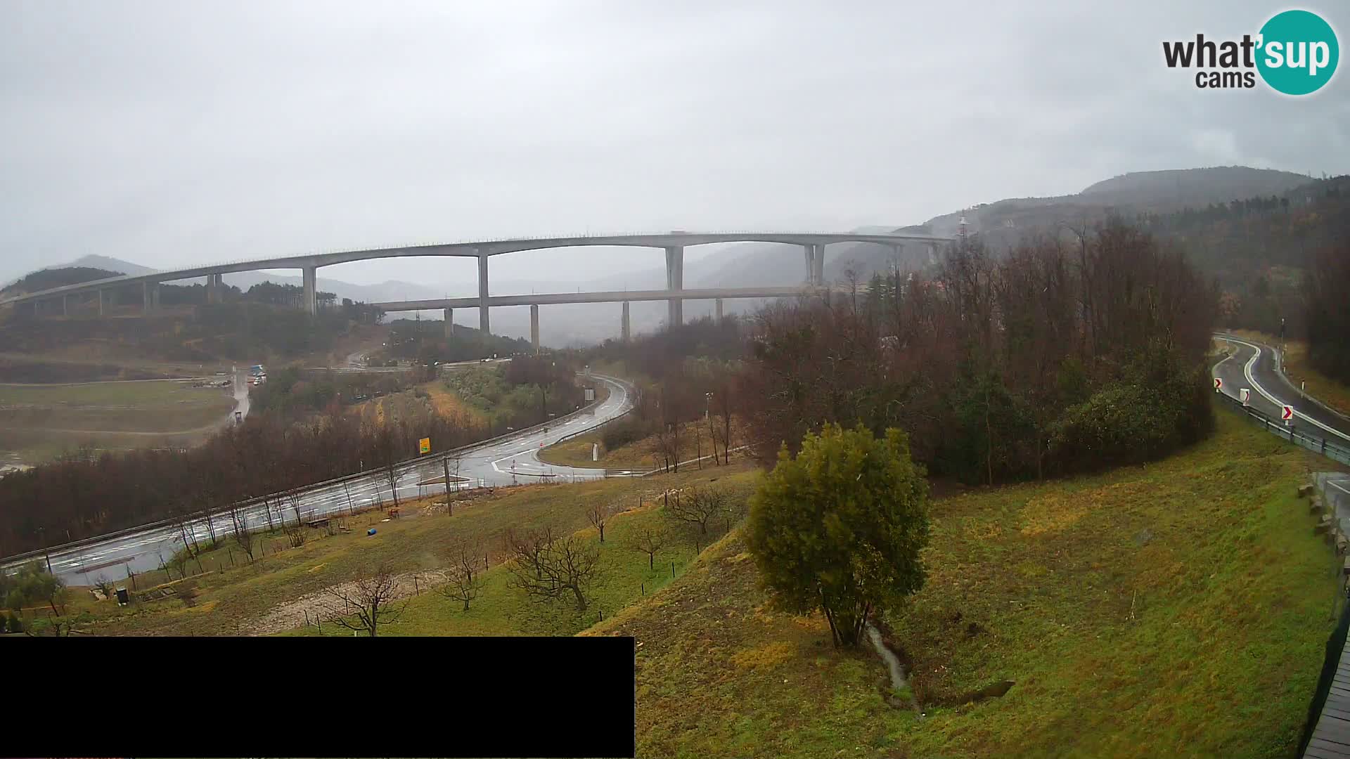 Webcam Črni Kal Viadukt – Viki Burger