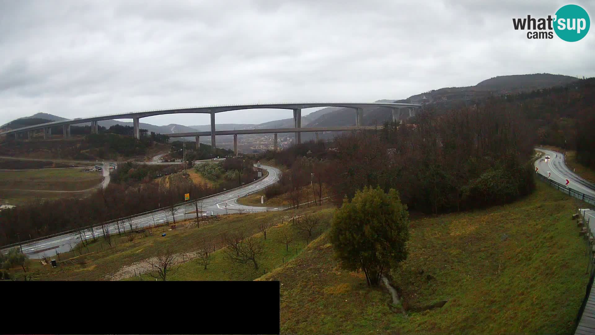 Webcam Črni Kal Viadukt – Viki Burger
