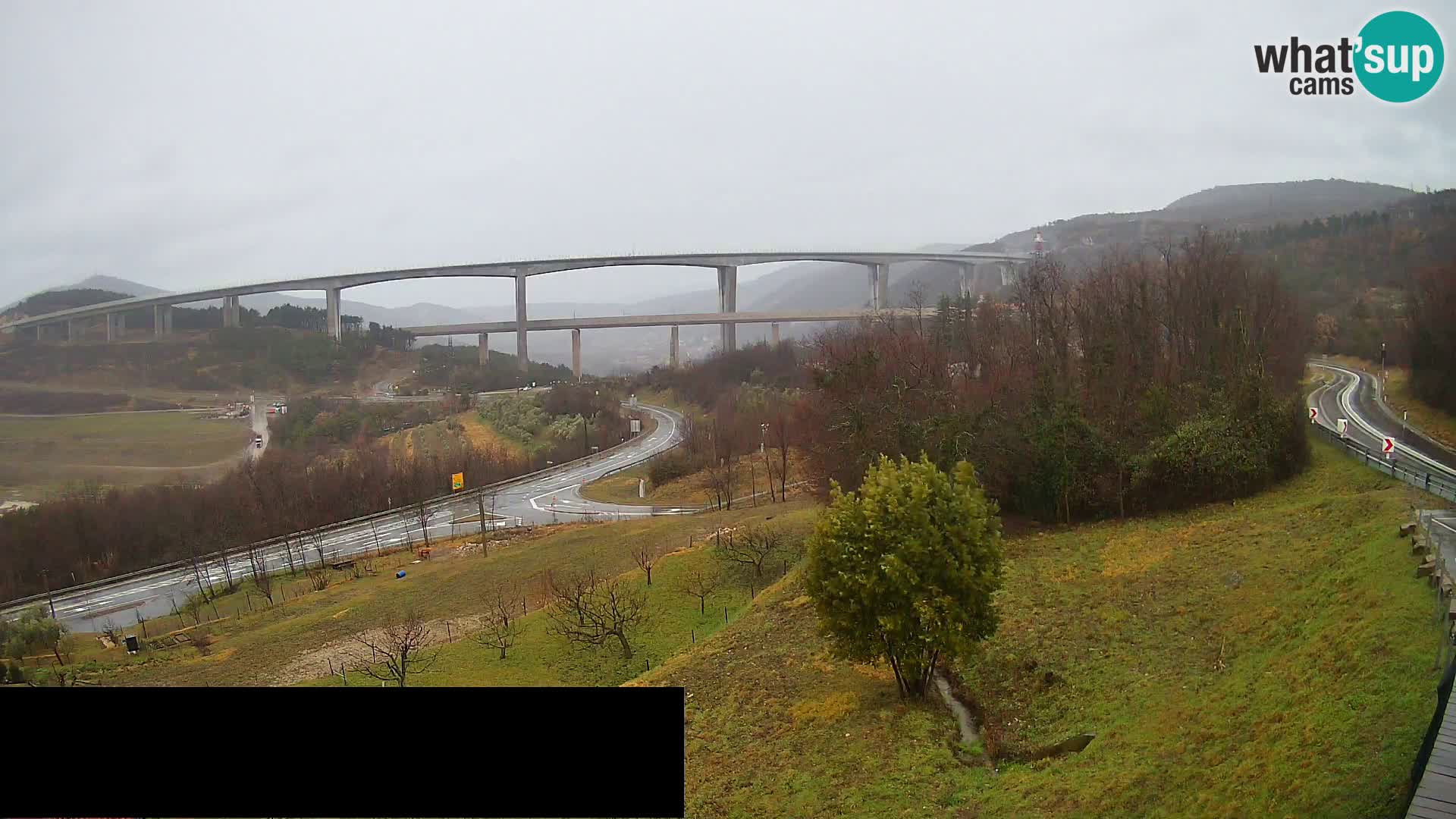 Webcam Črni Kal Viadukt – Viki Burger