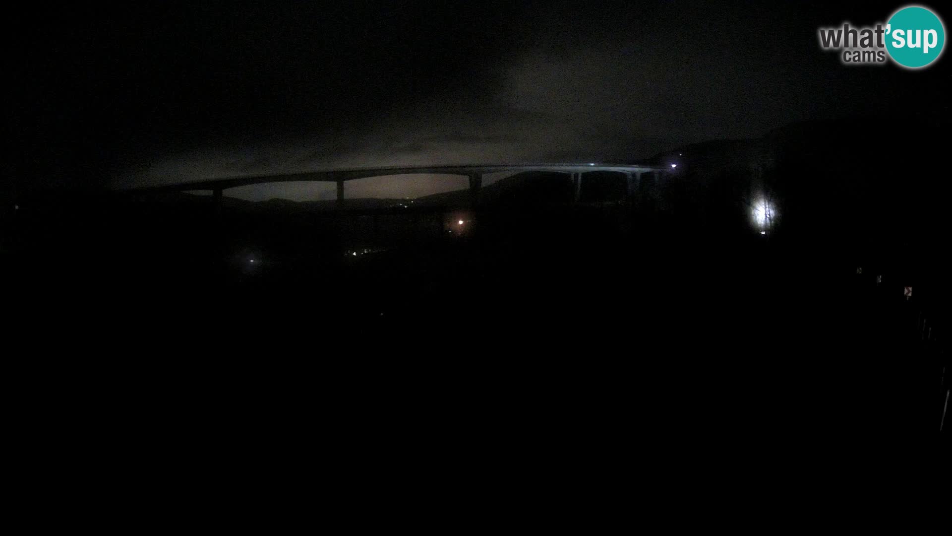Camera en vivo Črni Kal Viaducto – Viki Burger